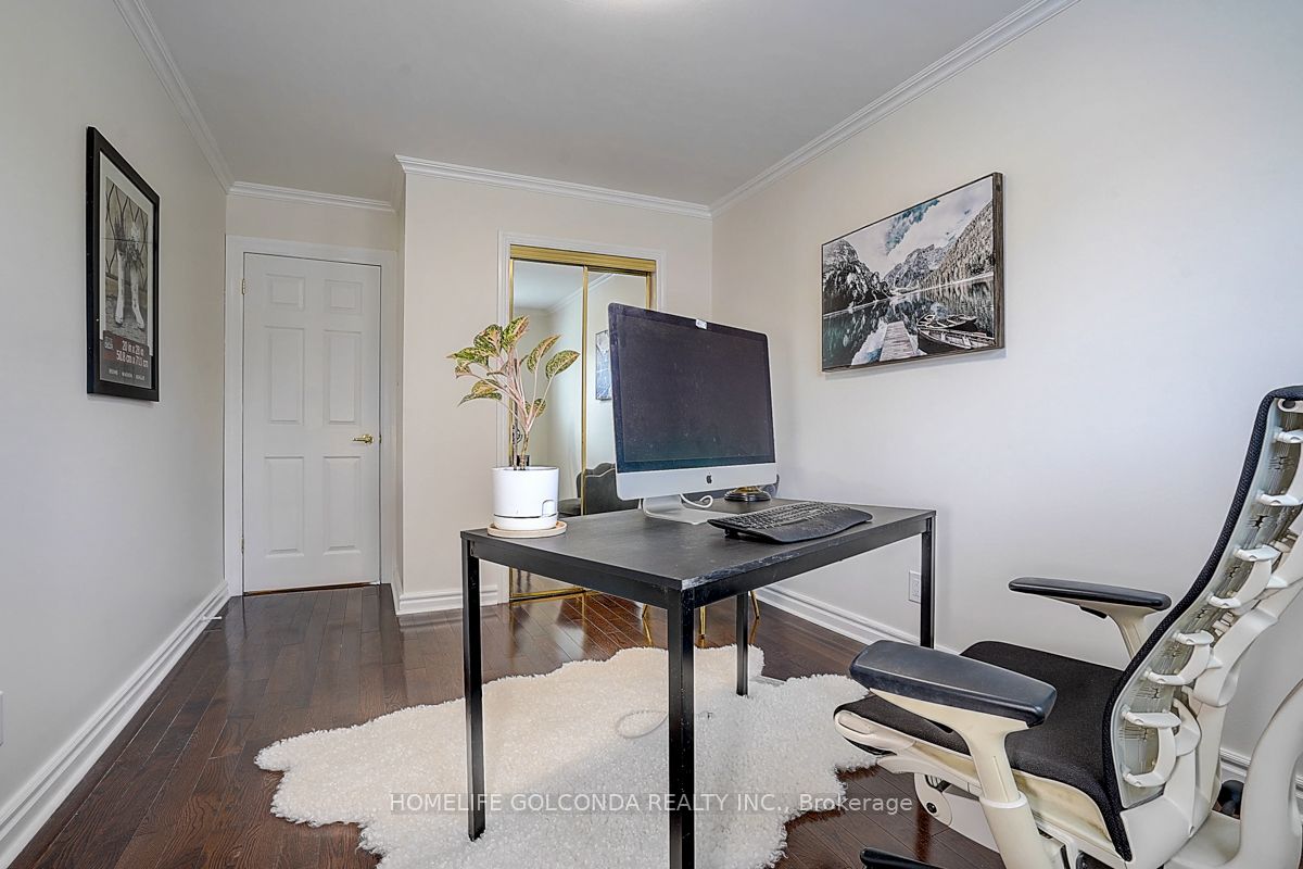 #21 - 1000 Bridletowne Circle Property Photo 33