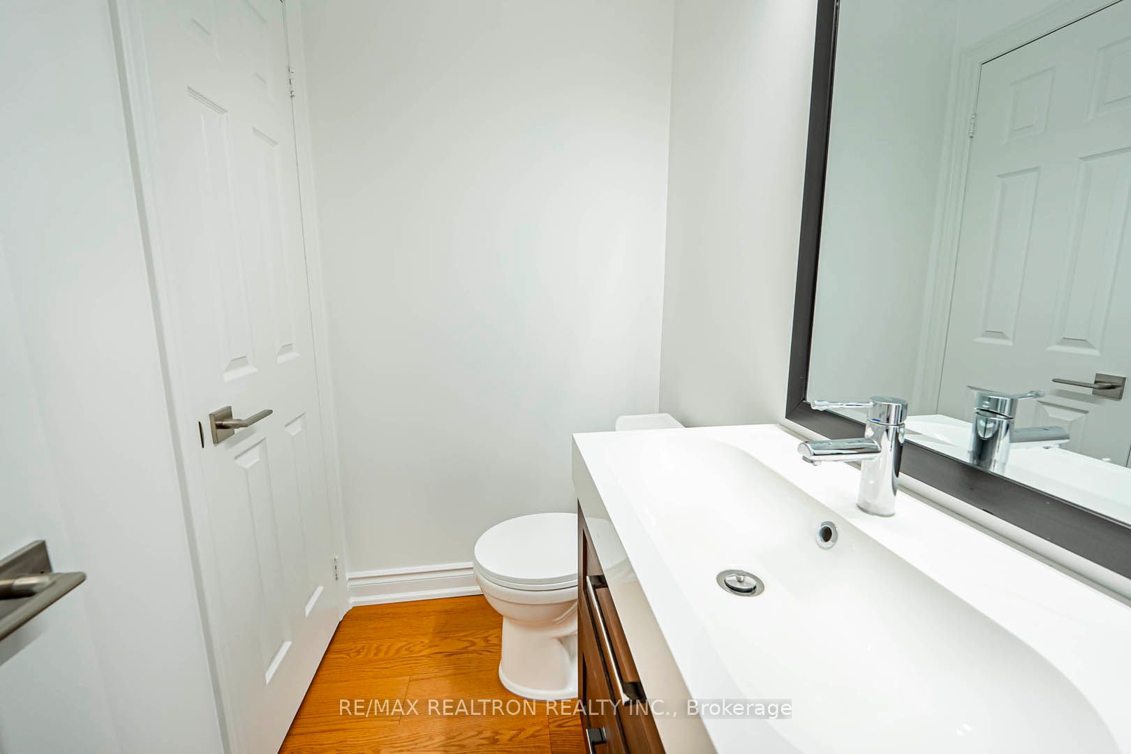 886 Pape Avenue Property Photo 5