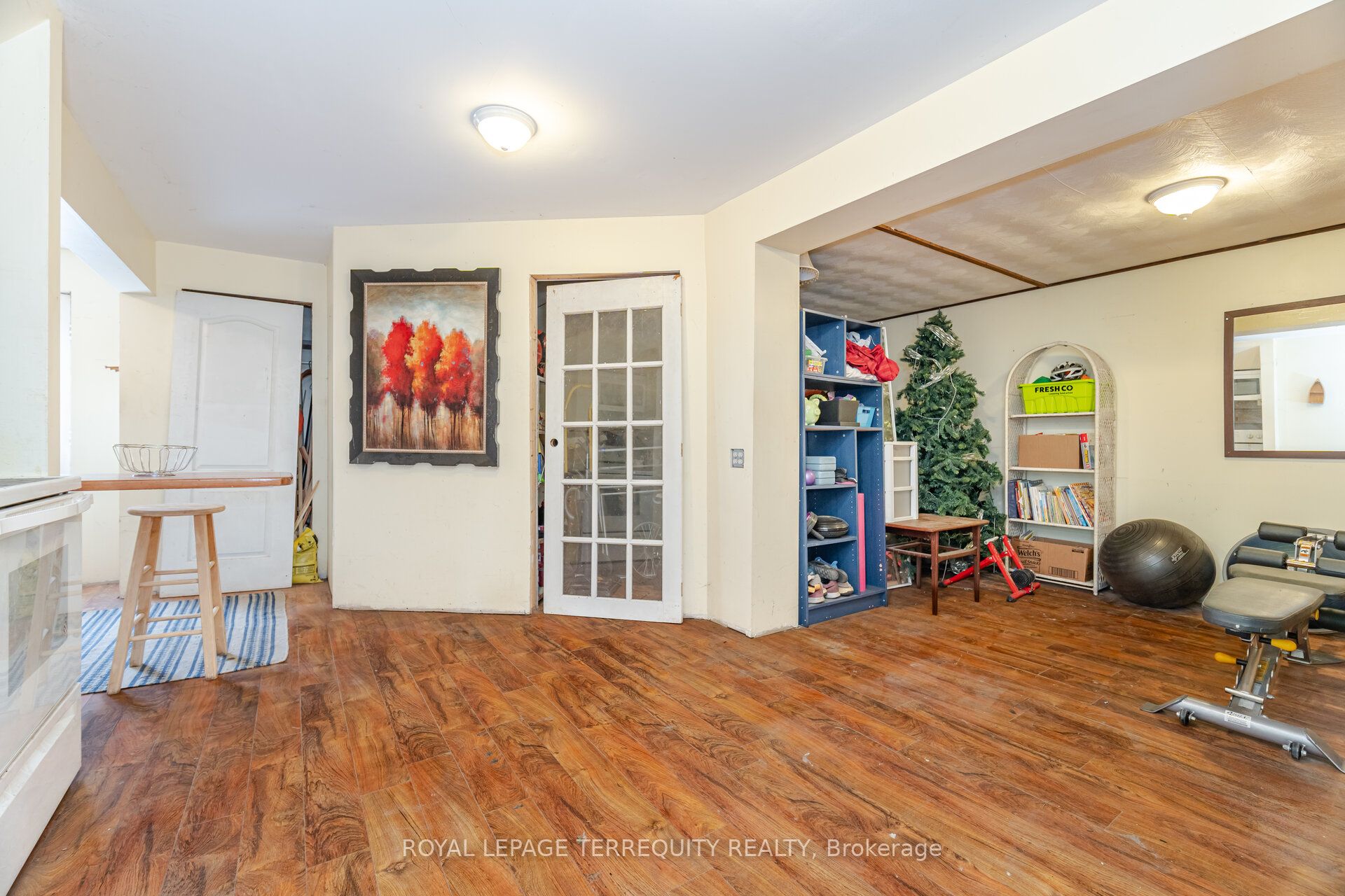 1194 King Street Property Photo 34