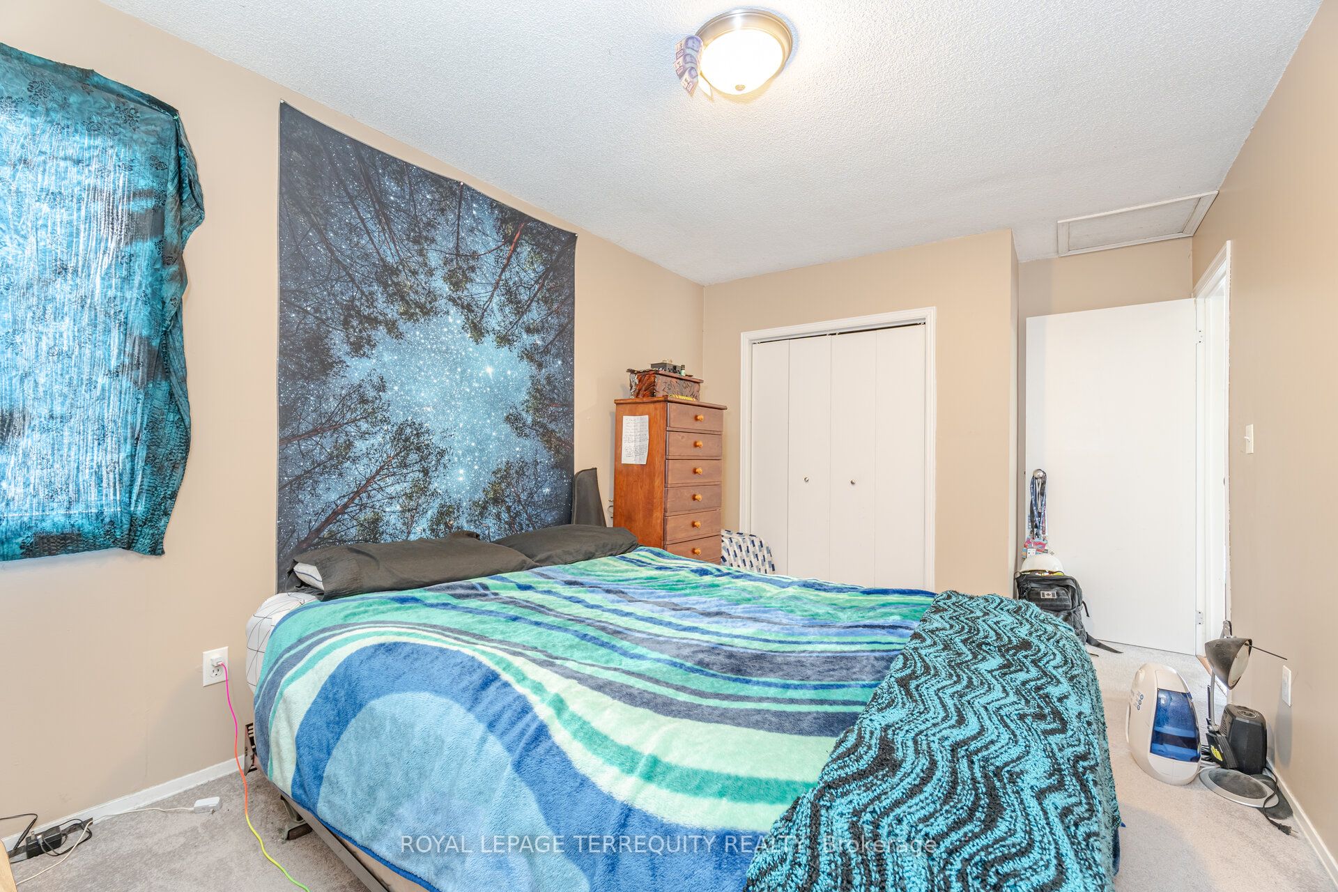 1194 King Street Property Photo 47