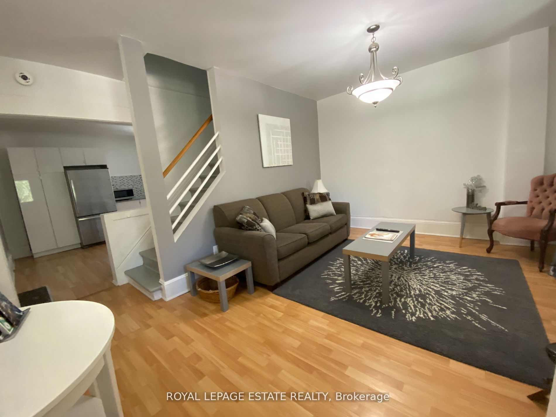 41 Dearbourne Avenue Property Photo 4