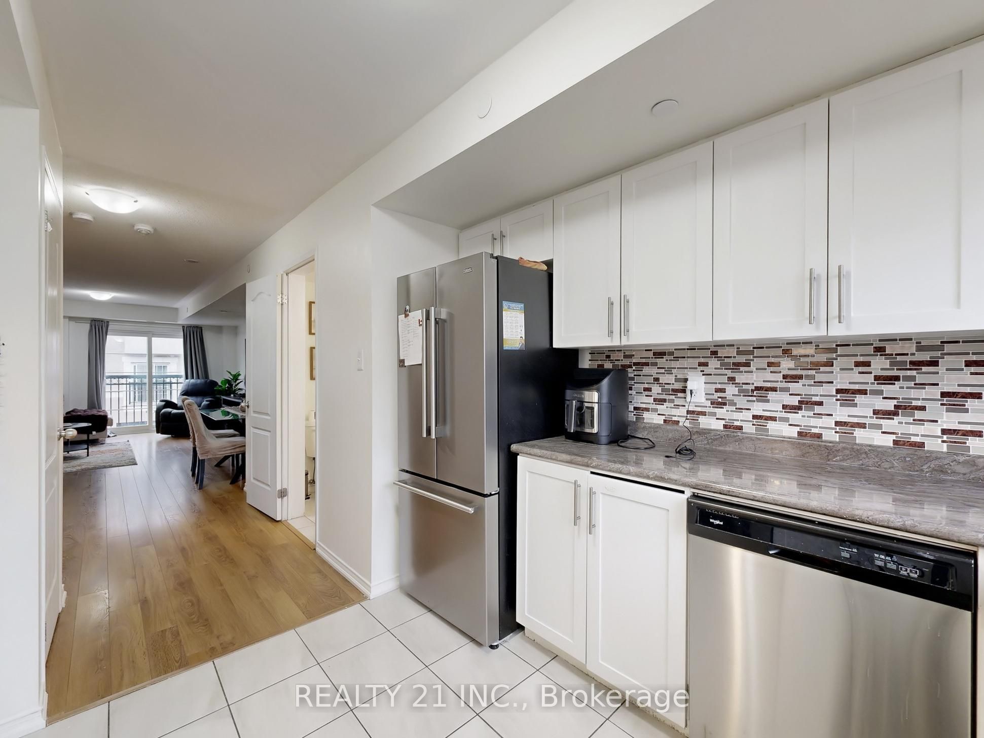 2528 Bromus Path Property Photo 13