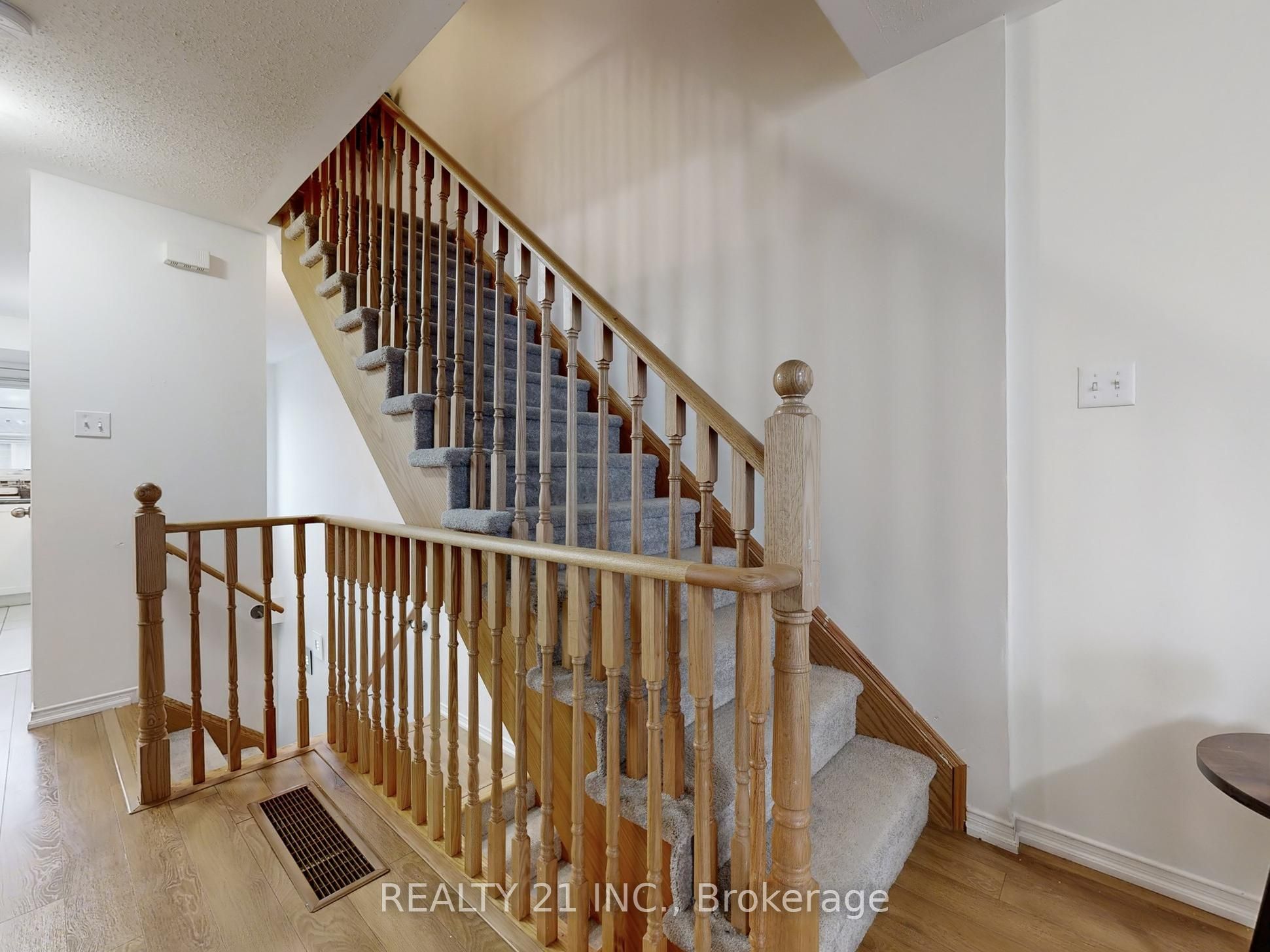 2528 Bromus Path Property Photo 17