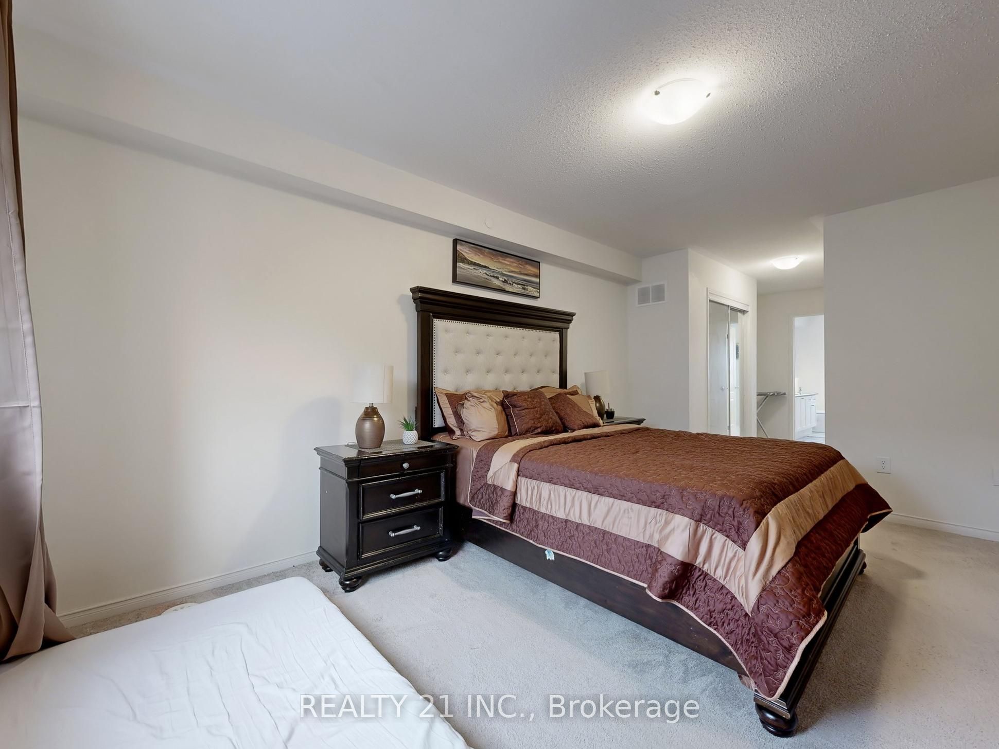 2528 Bromus Path Property Photo 33
