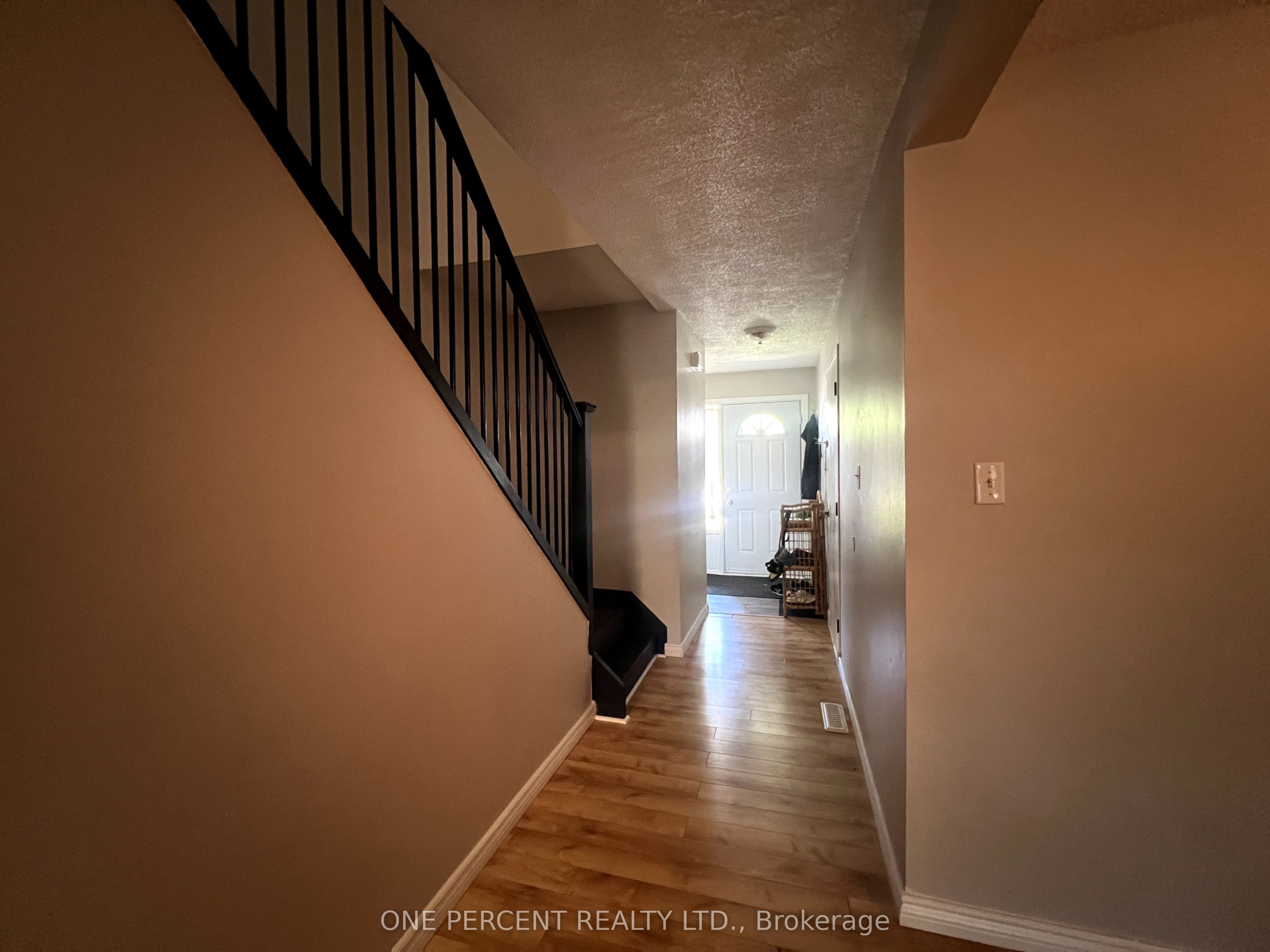 #2 - 1330 Trowbridge Drive Property Photo 11