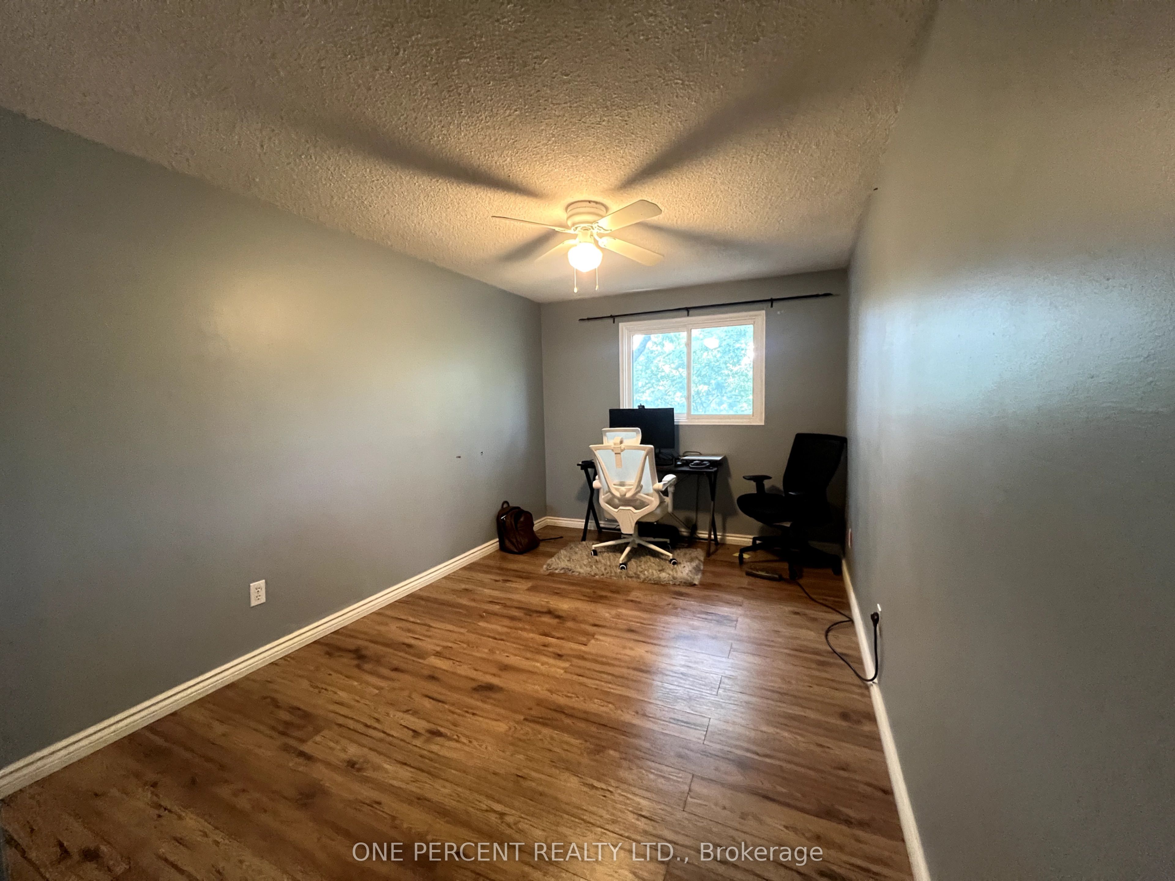 #2 - 1330 Trowbridge Drive Property Photo 18