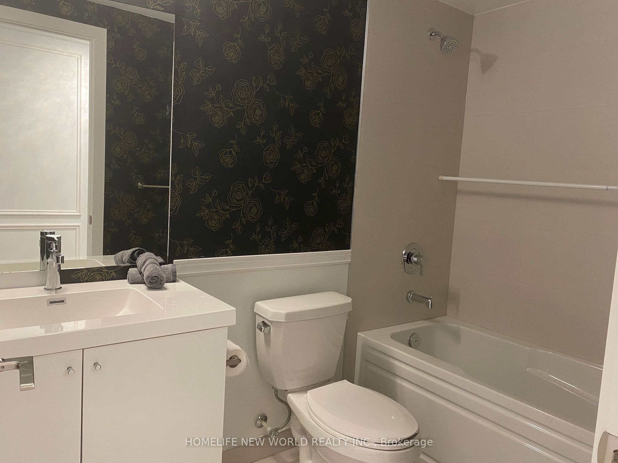 2545 Simcoe St N Property Photo 13