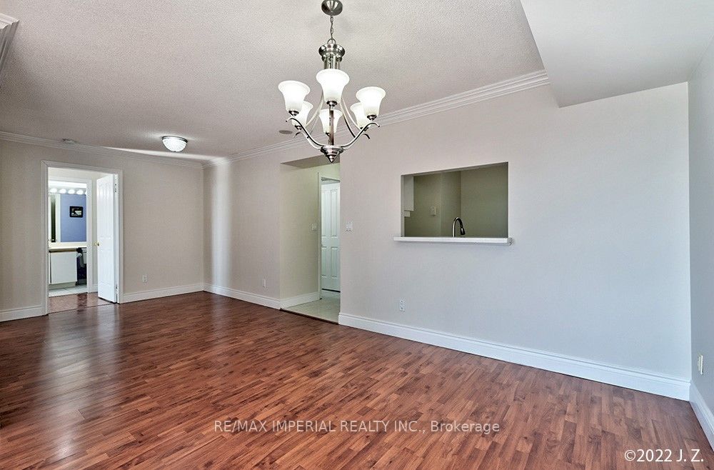 #1629 - 68 Corporate Drive Property Photo 9