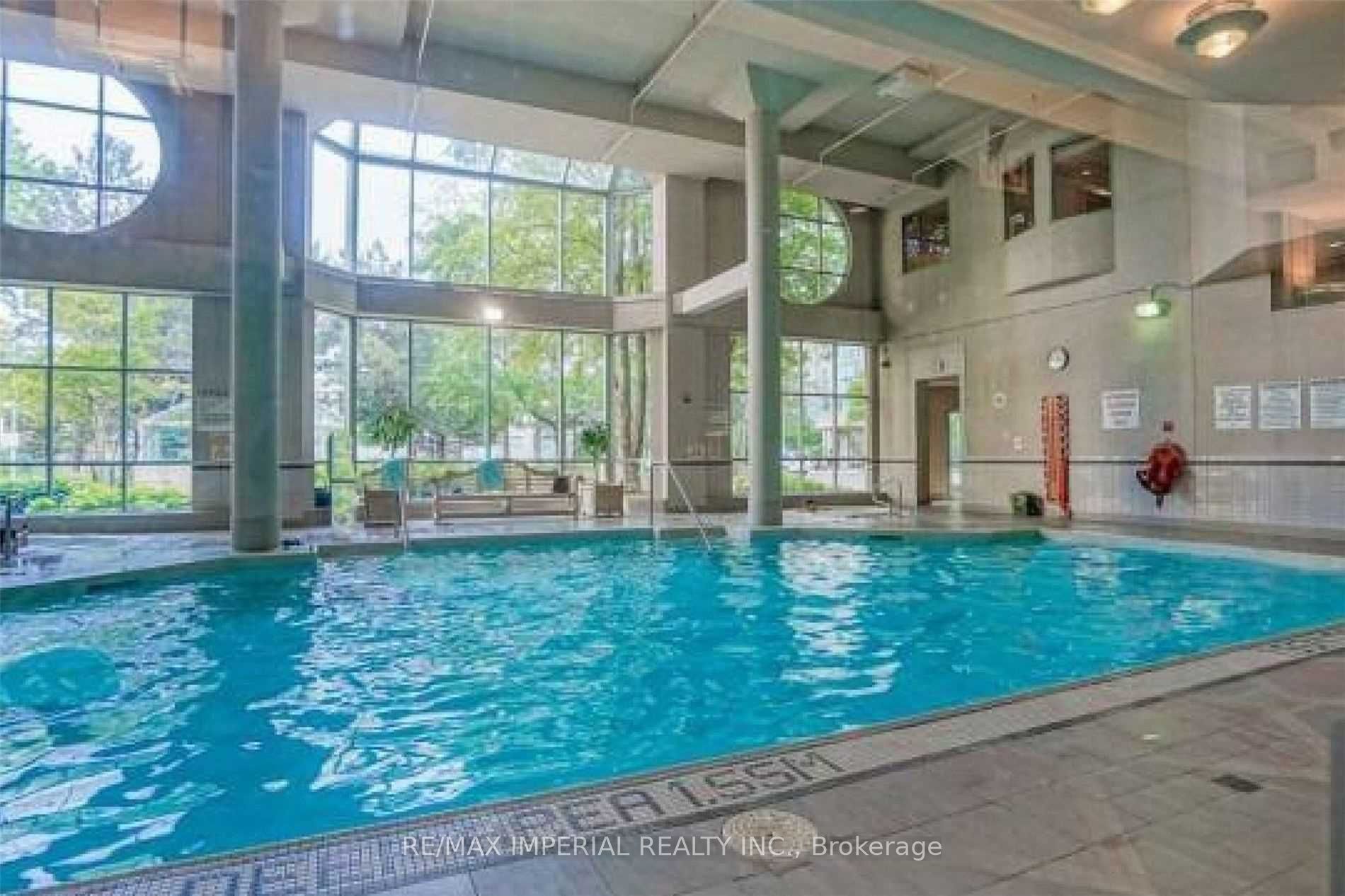 #1629 - 68 Corporate Drive Property Photo 18