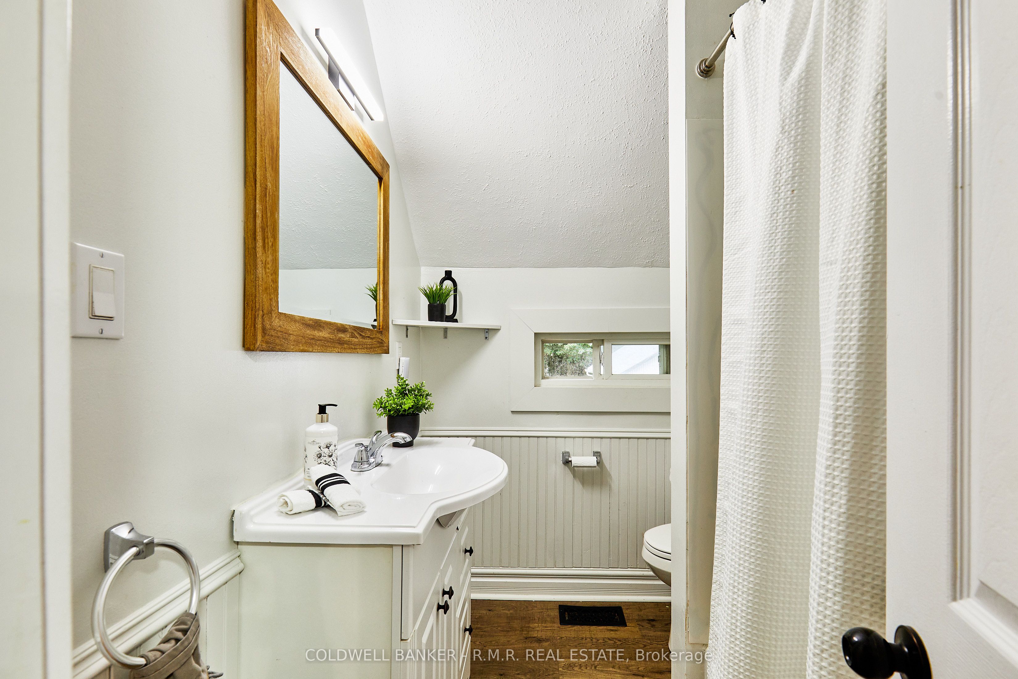 10 Church Street Property Photo 31