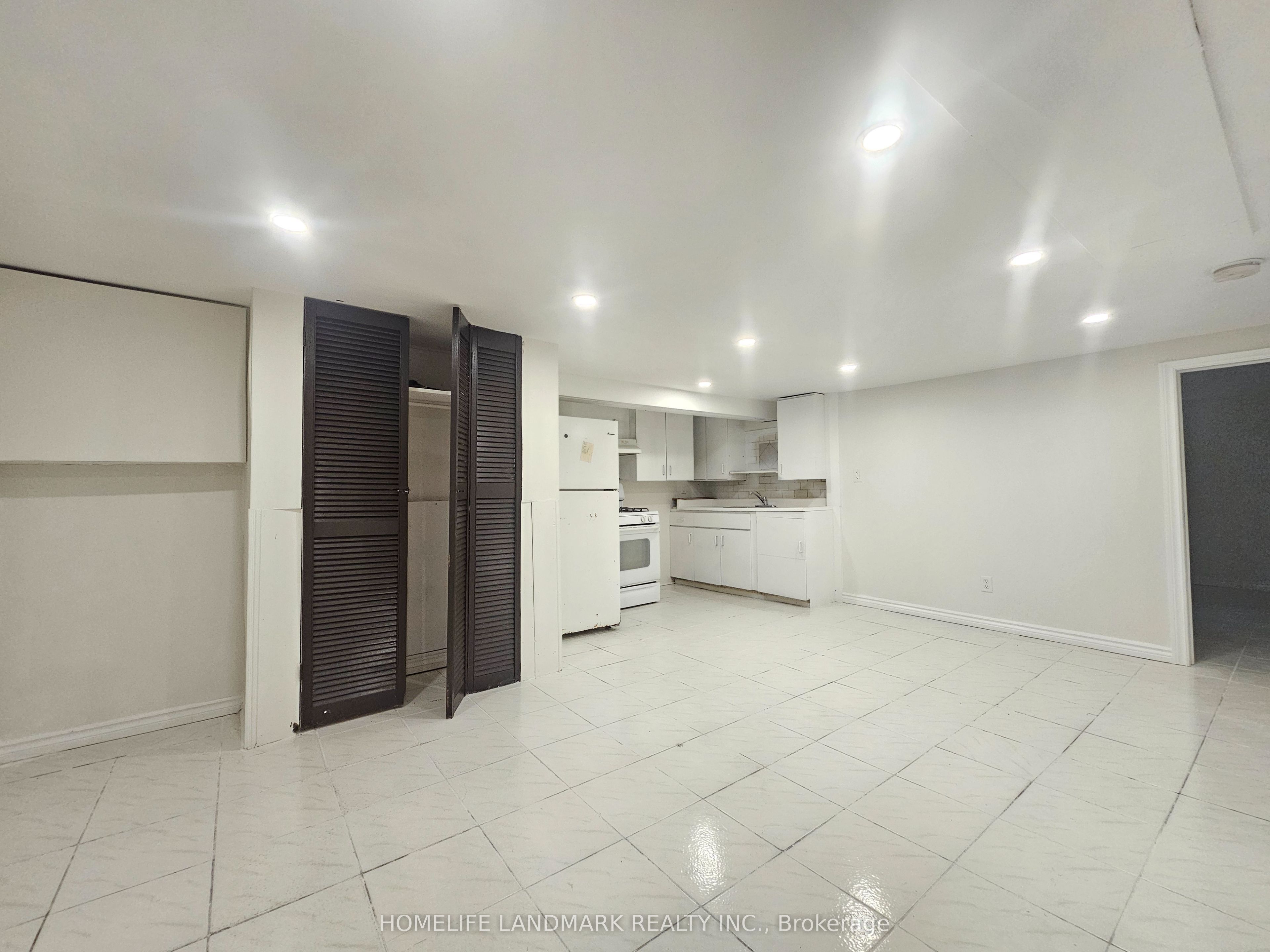 #basement - 43 Beachell Street Property Photo 4
