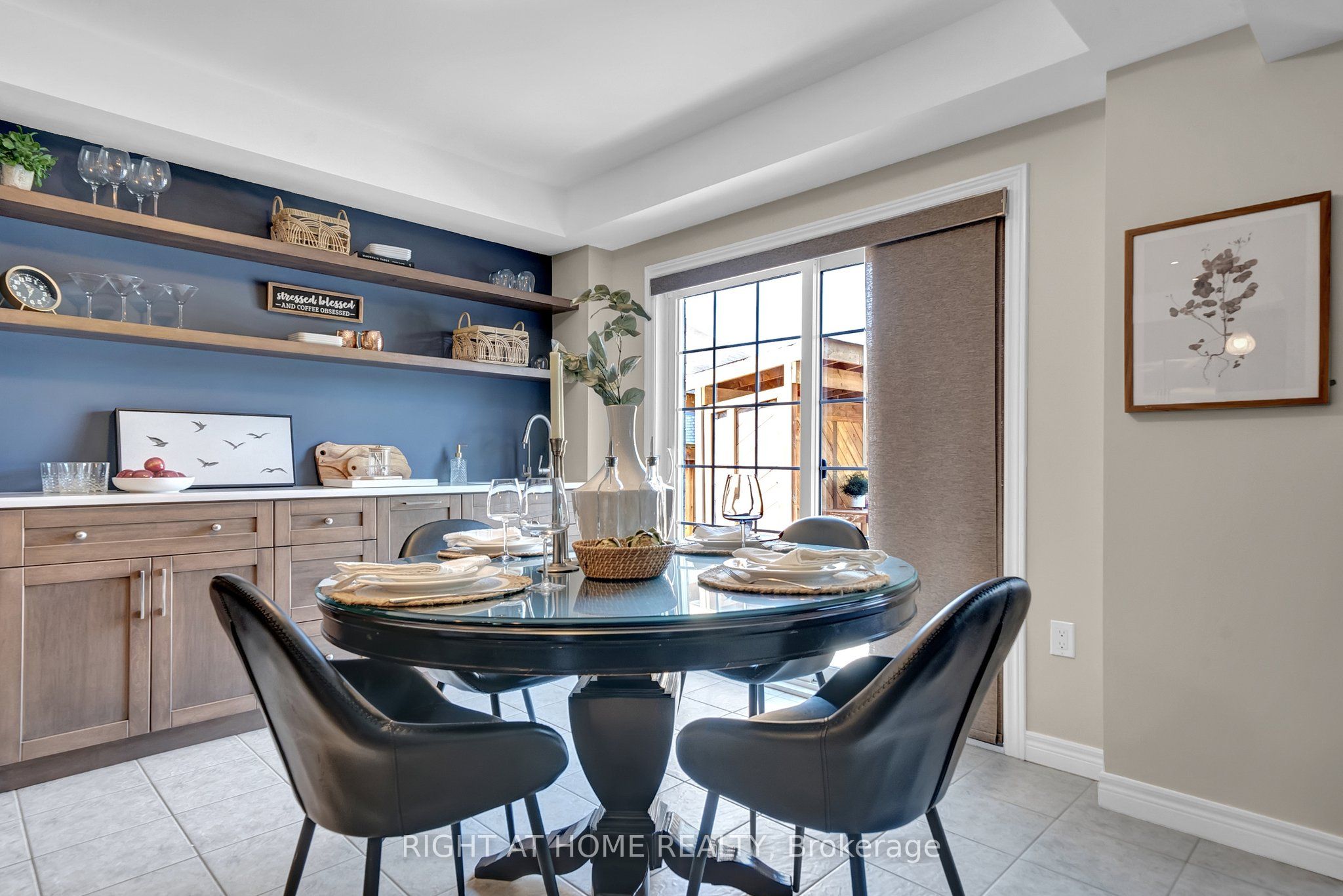 6 Vetzal Court Property Photo 9