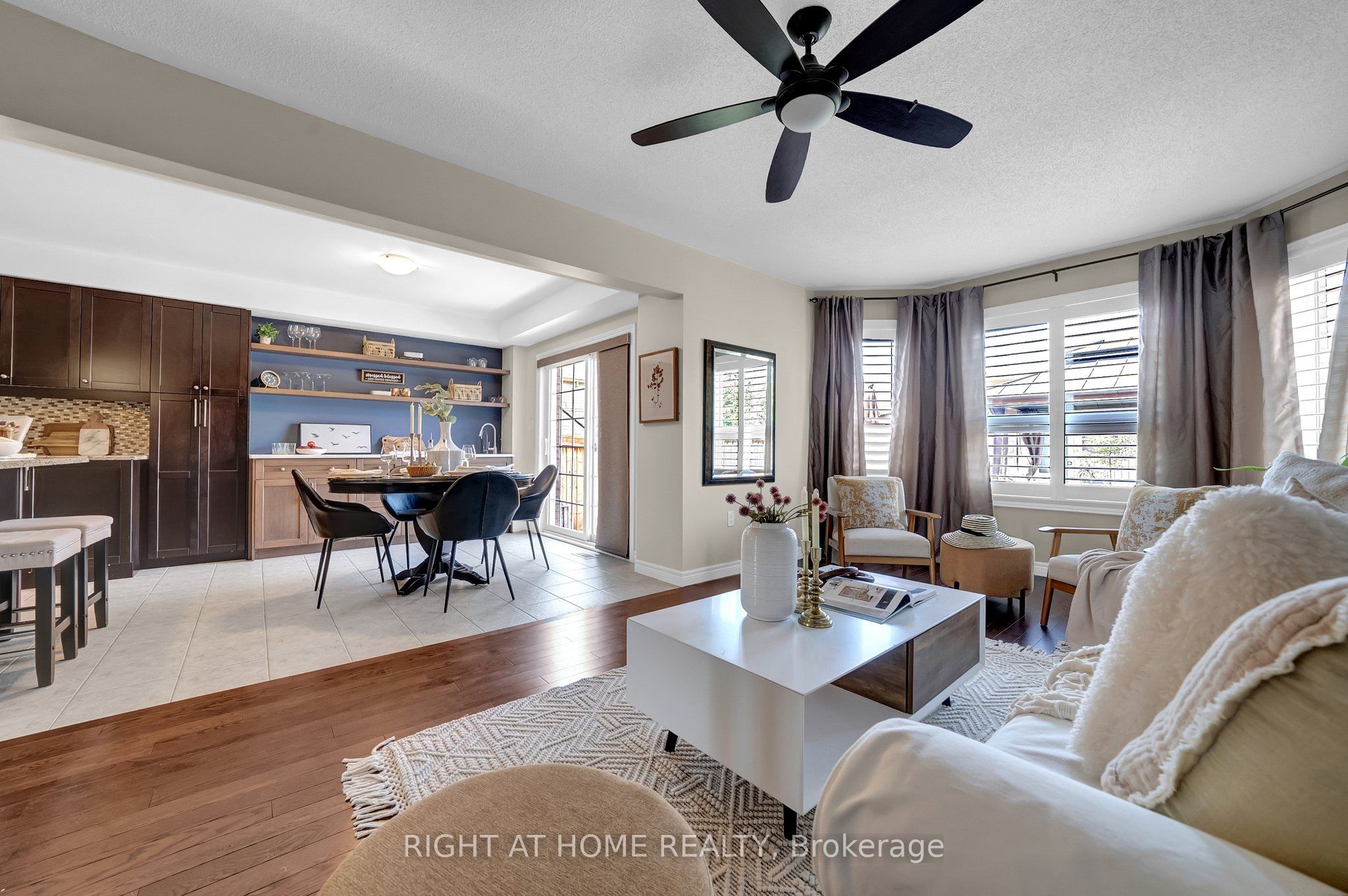 6 Vetzal Court Property Photo 13