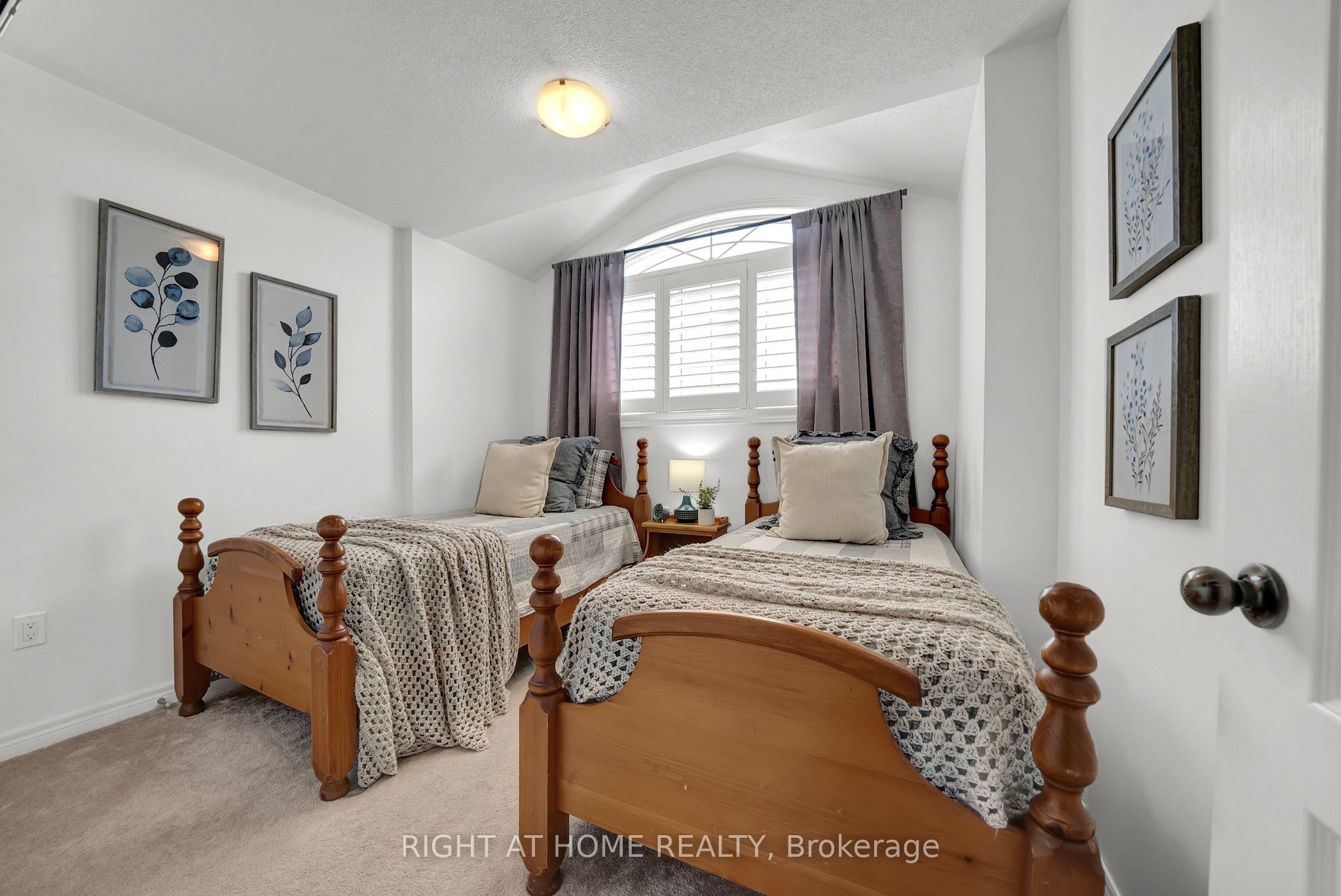 6 Vetzal Court Property Photo 21