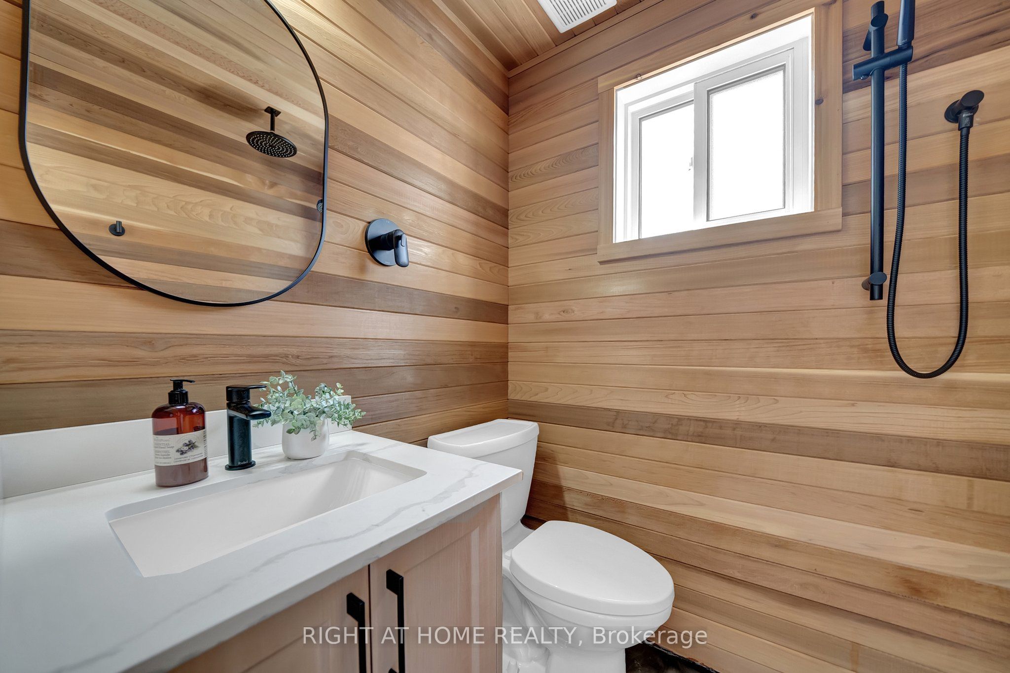 6 Vetzal Court Property Photo 30