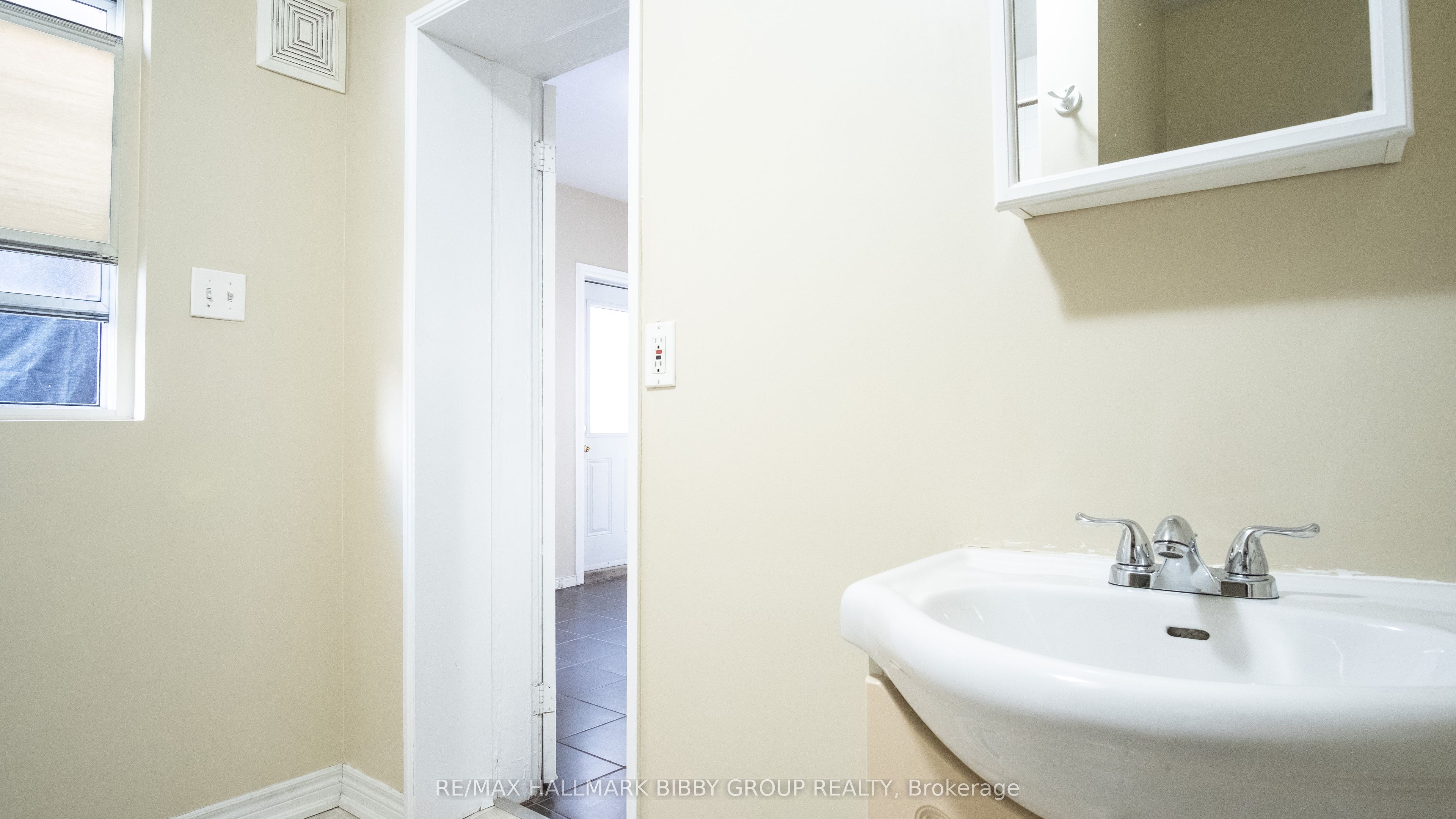 560 Jones Avenue 3 Property Photo 12