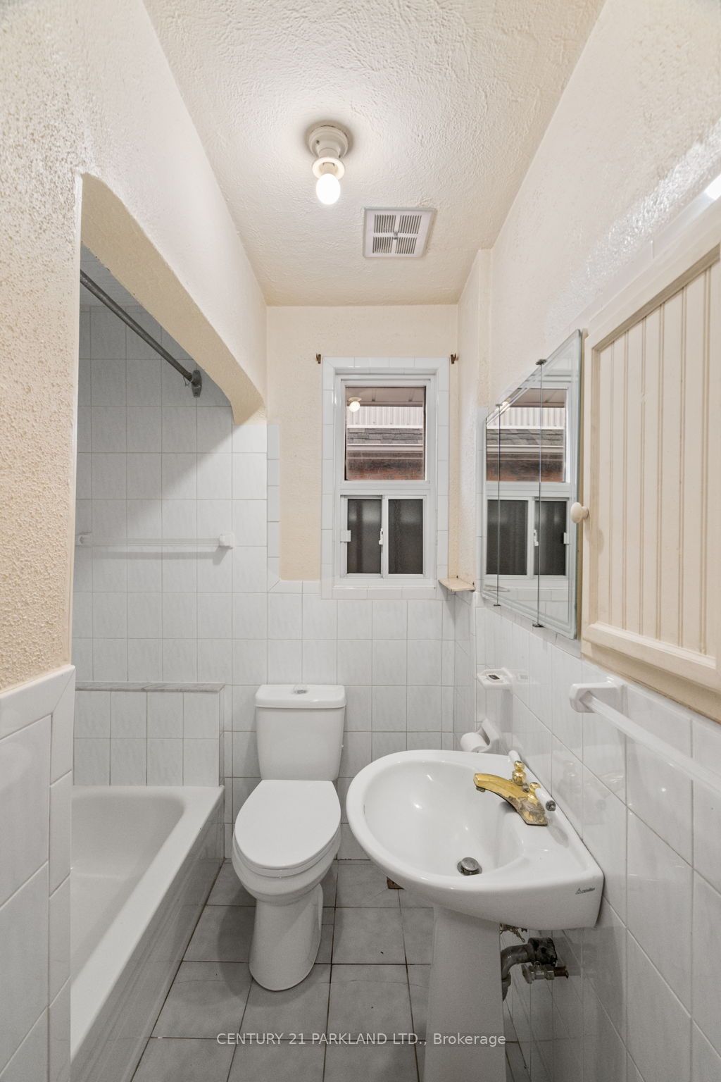 266 Westwood Avenue Property Photo 14