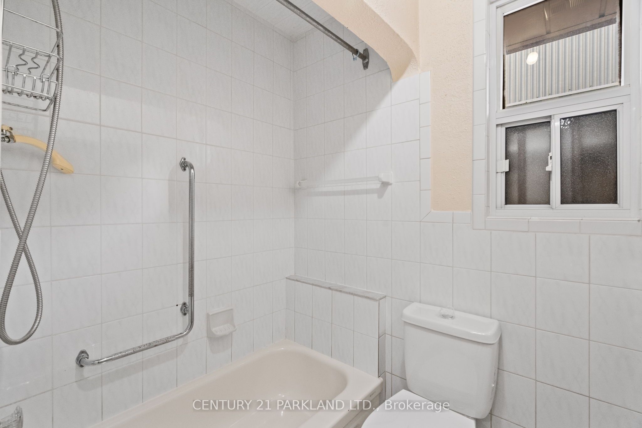 266 Westwood Avenue Property Photo 16