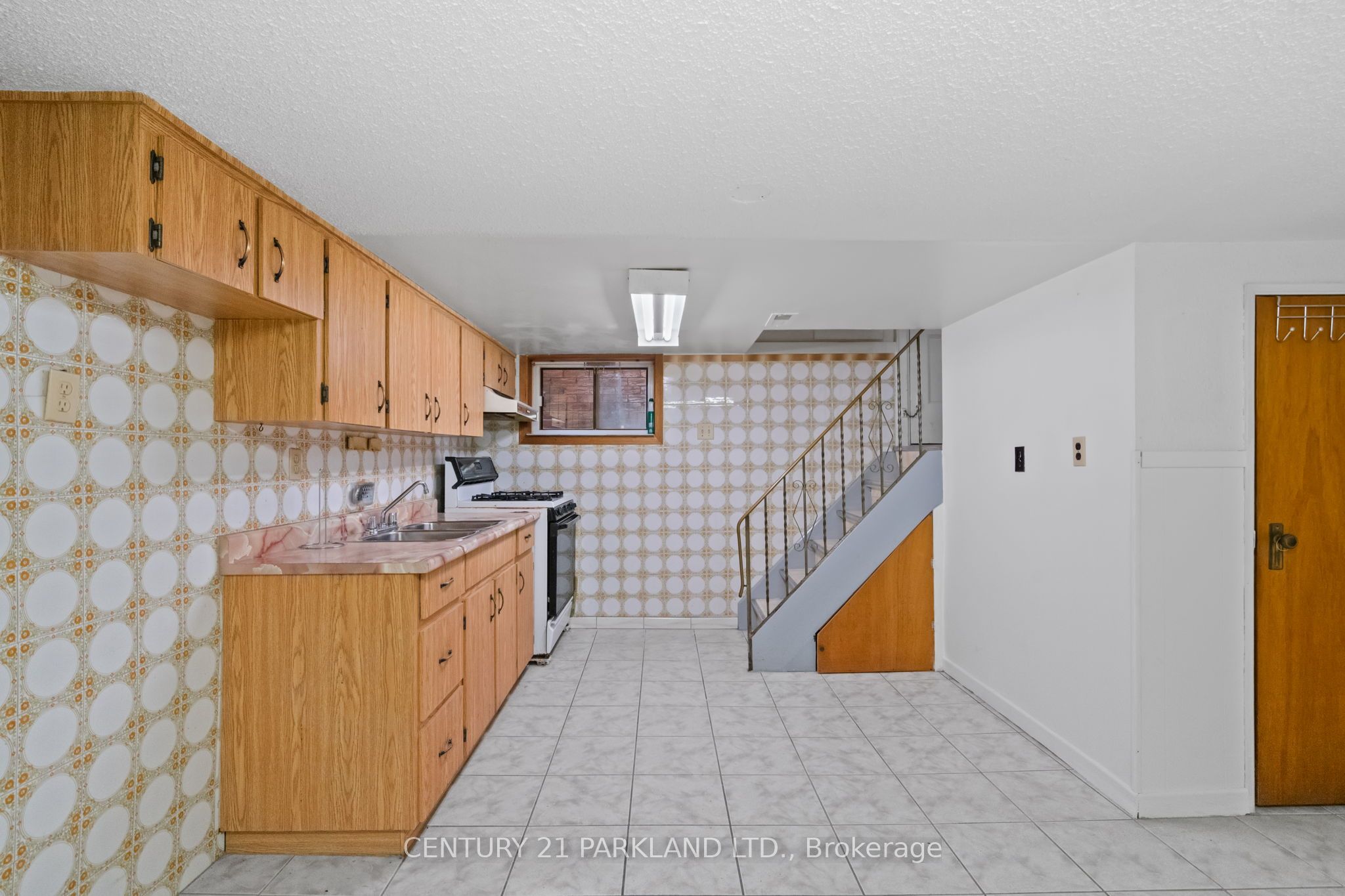 266 Westwood Avenue Property Photo 19