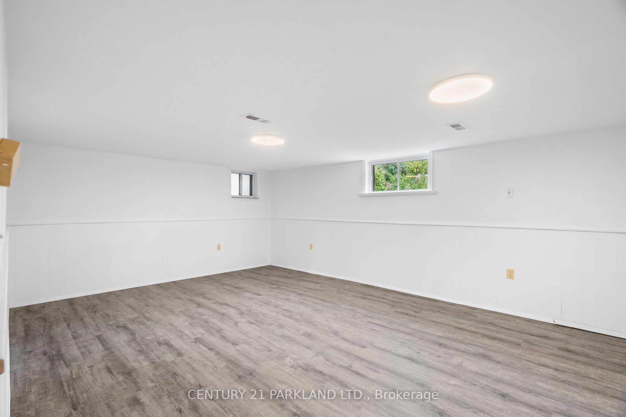 266 Westwood Avenue Property Photo 24