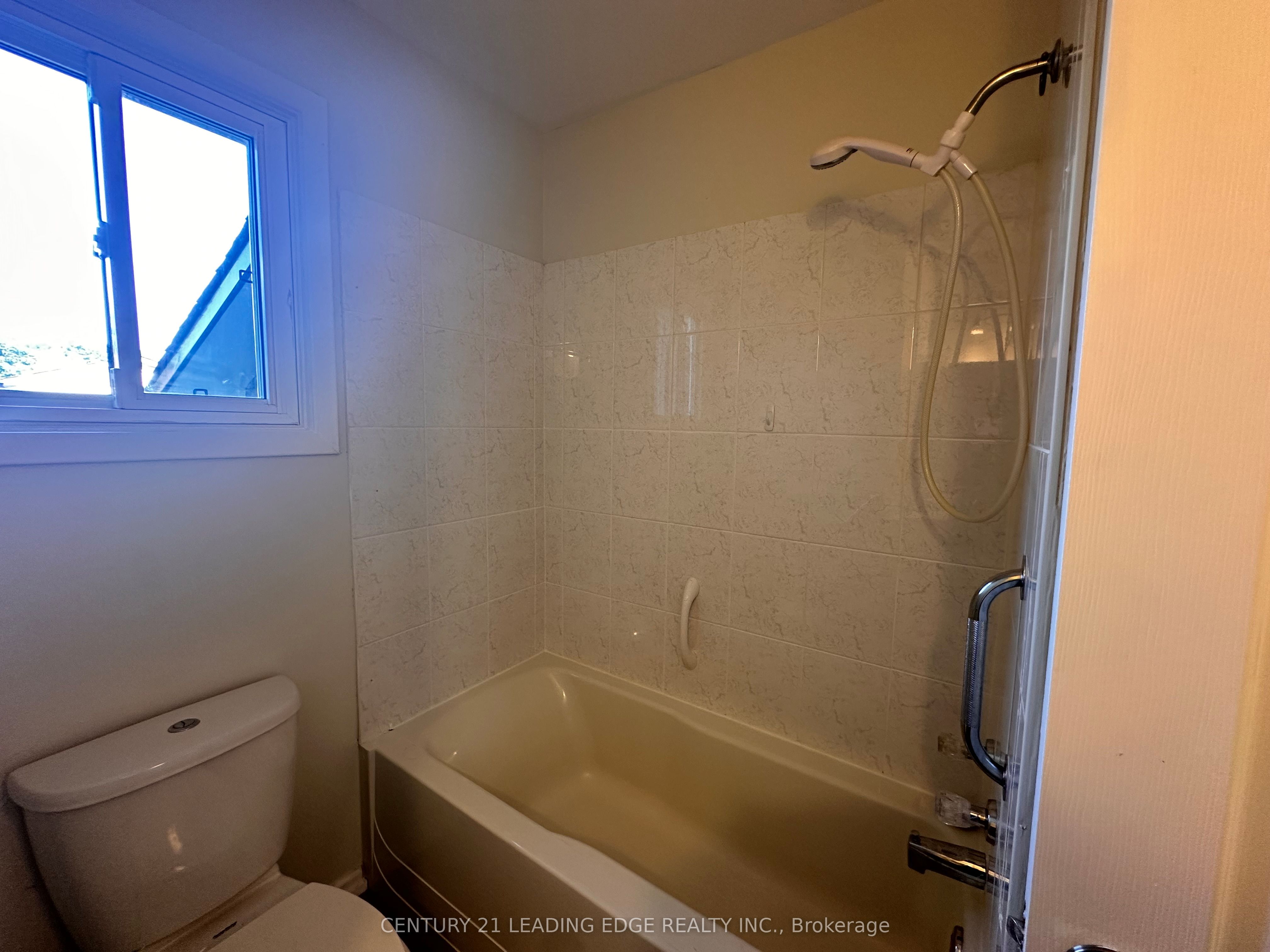 925 Annes Street Main Property Photo 15