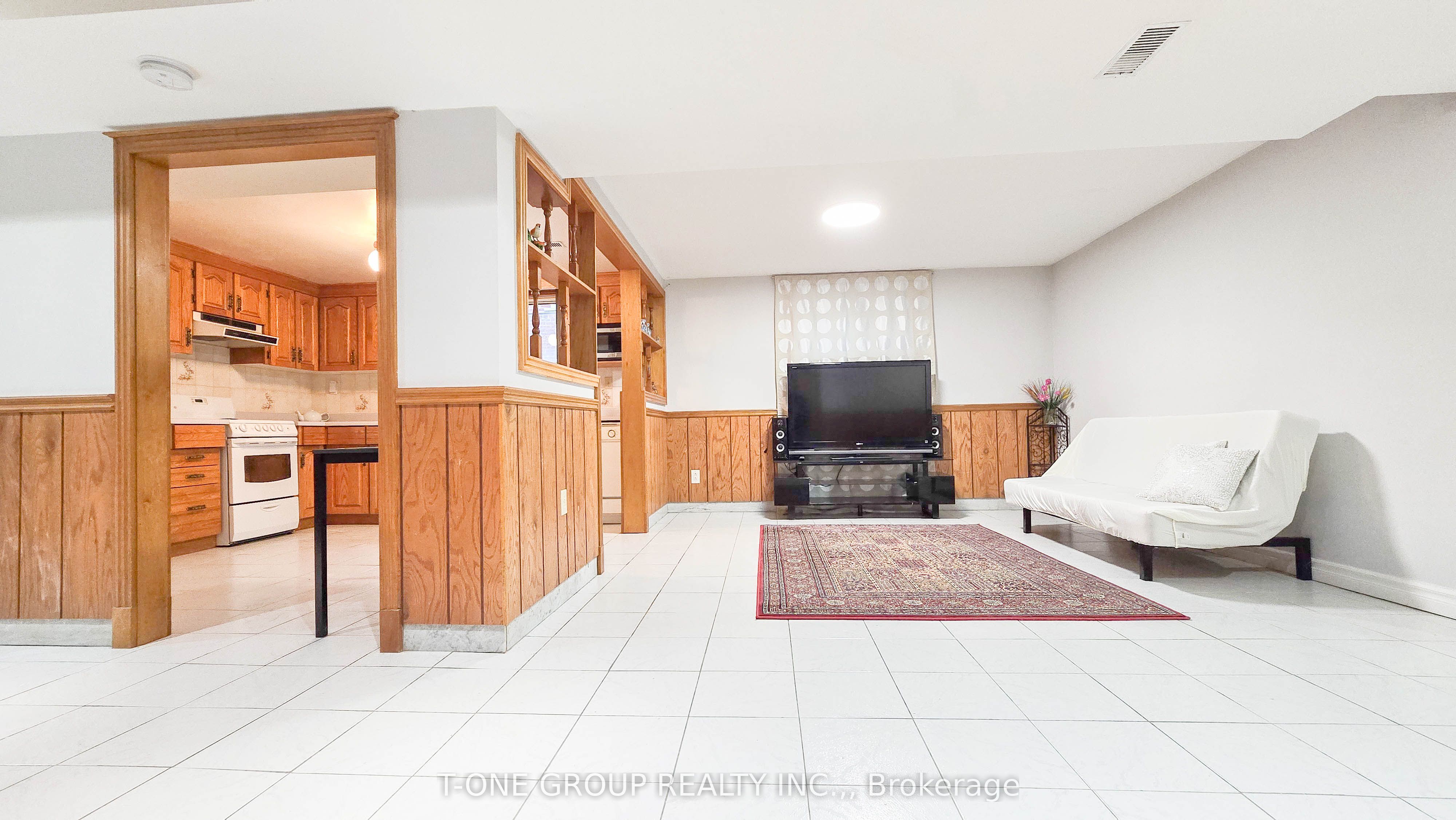 60 Iangrove Terrace Bsmt Property Photo 8