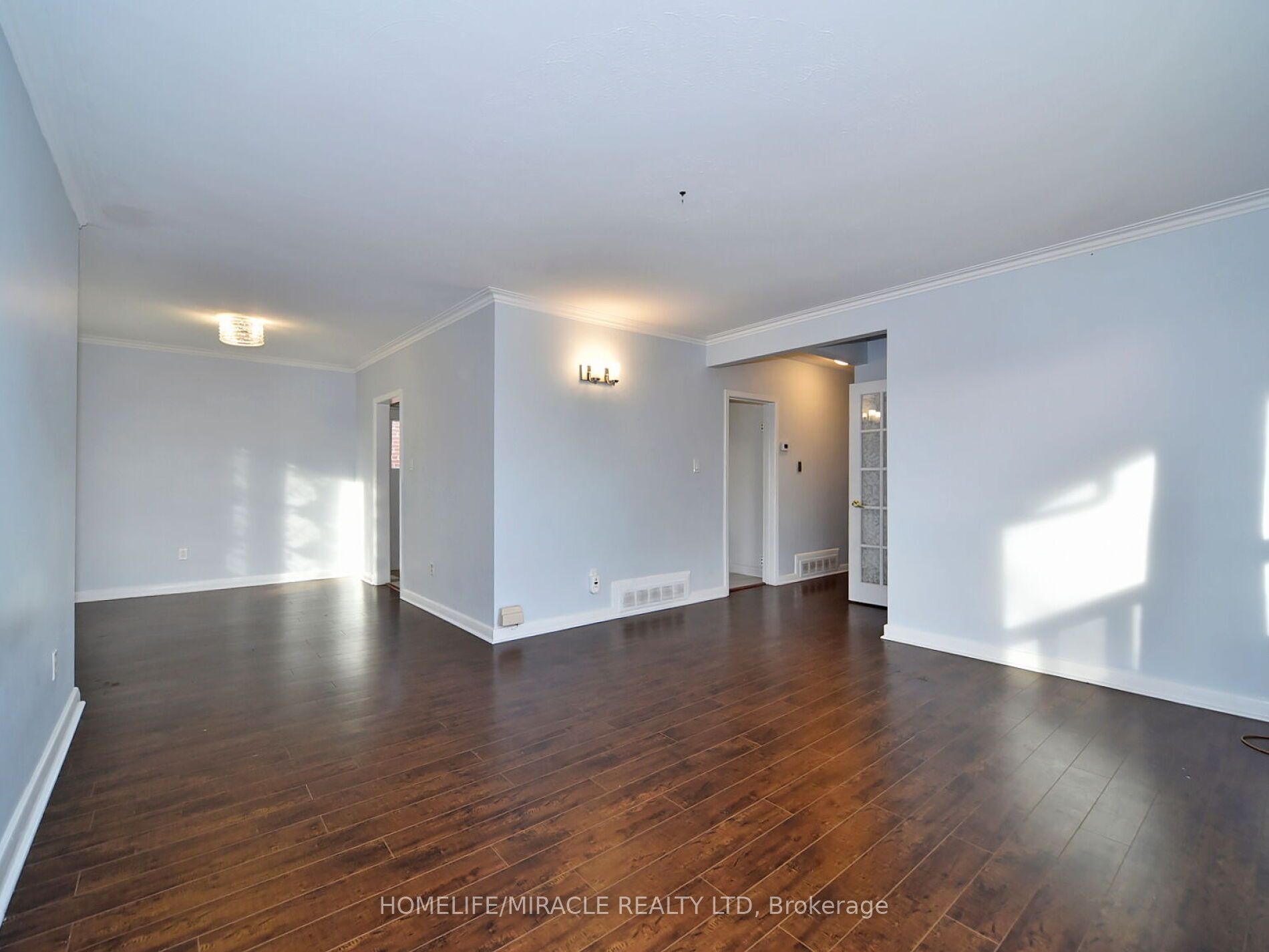 31 Romulus Drive Main Floor Property Photo 15