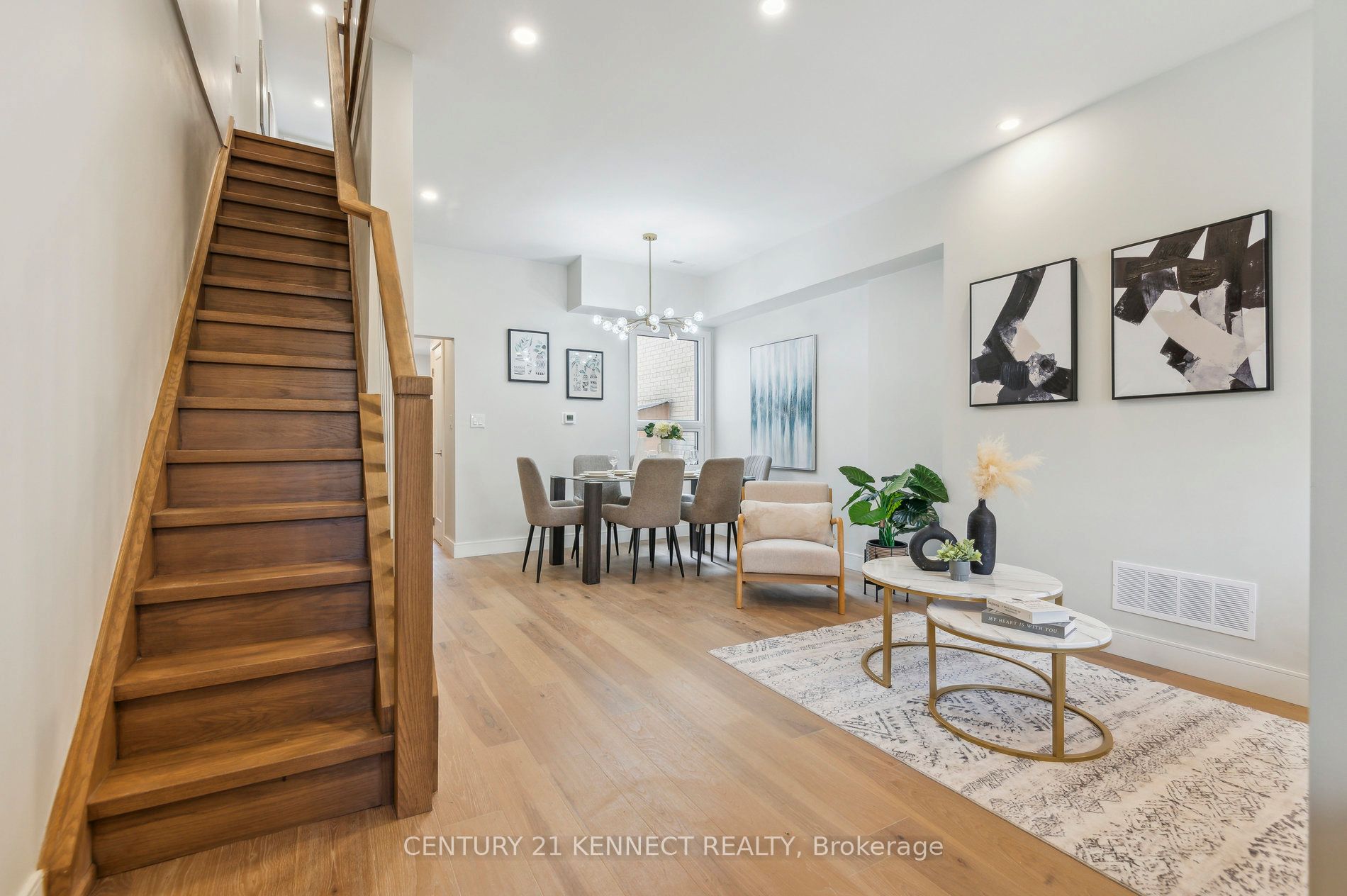 21 Frankdale Avenue Property Photo 5