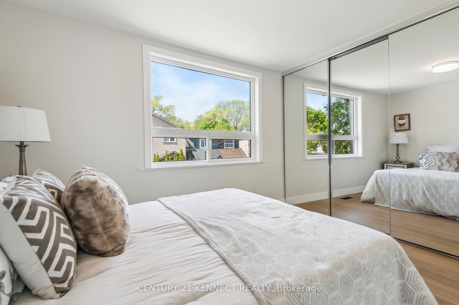 21 Frankdale Avenue Property Photo 22