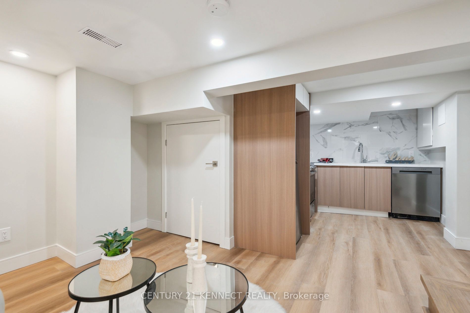 21 Frankdale Avenue Property Photo 33