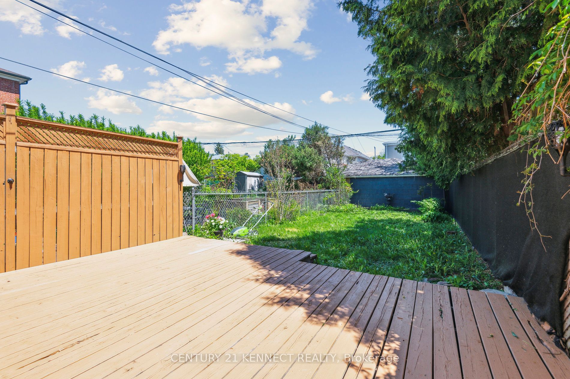 21 Frankdale Avenue Property Photo 39