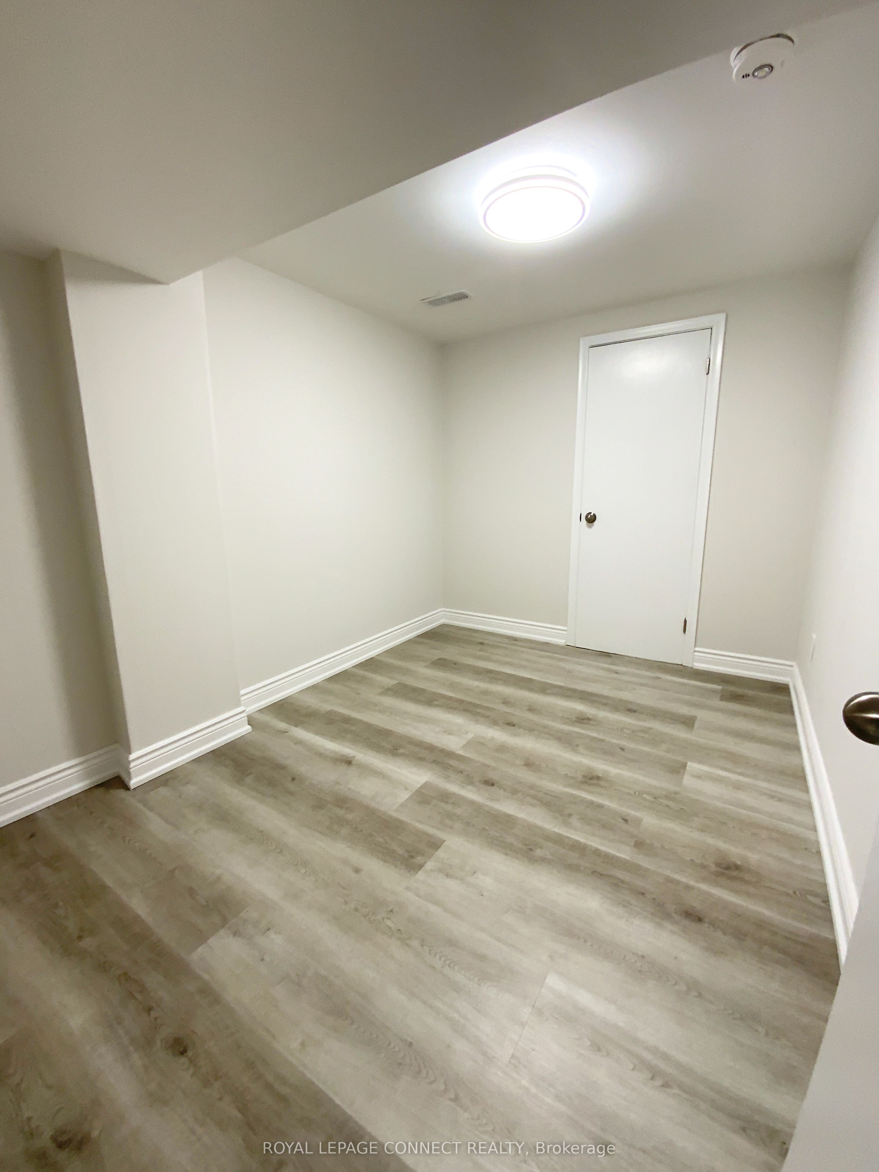 #bsmt - 179 Benjamin Boulevard Property Photo 13