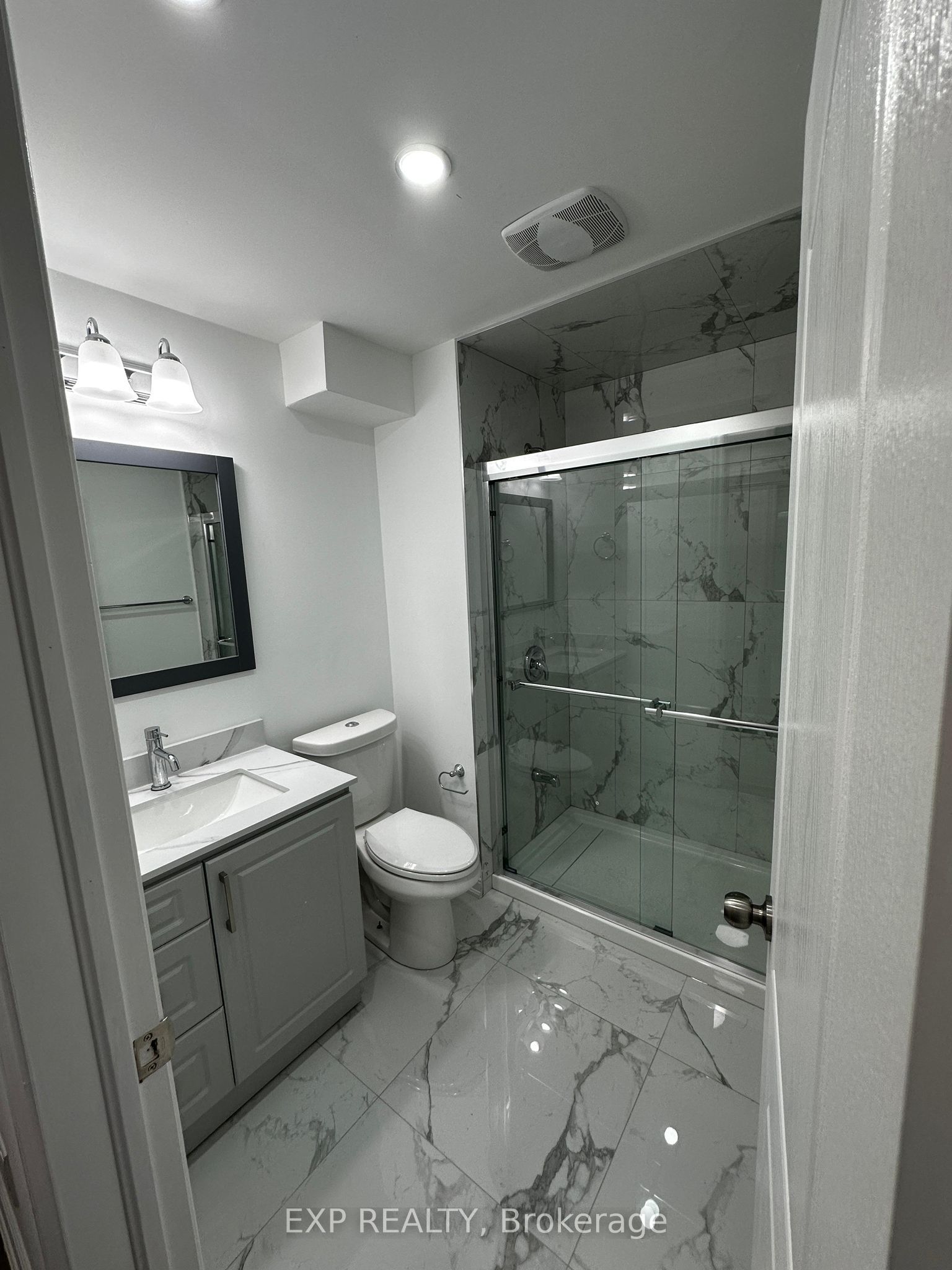 813 Conlin Avenue Property Photo 11