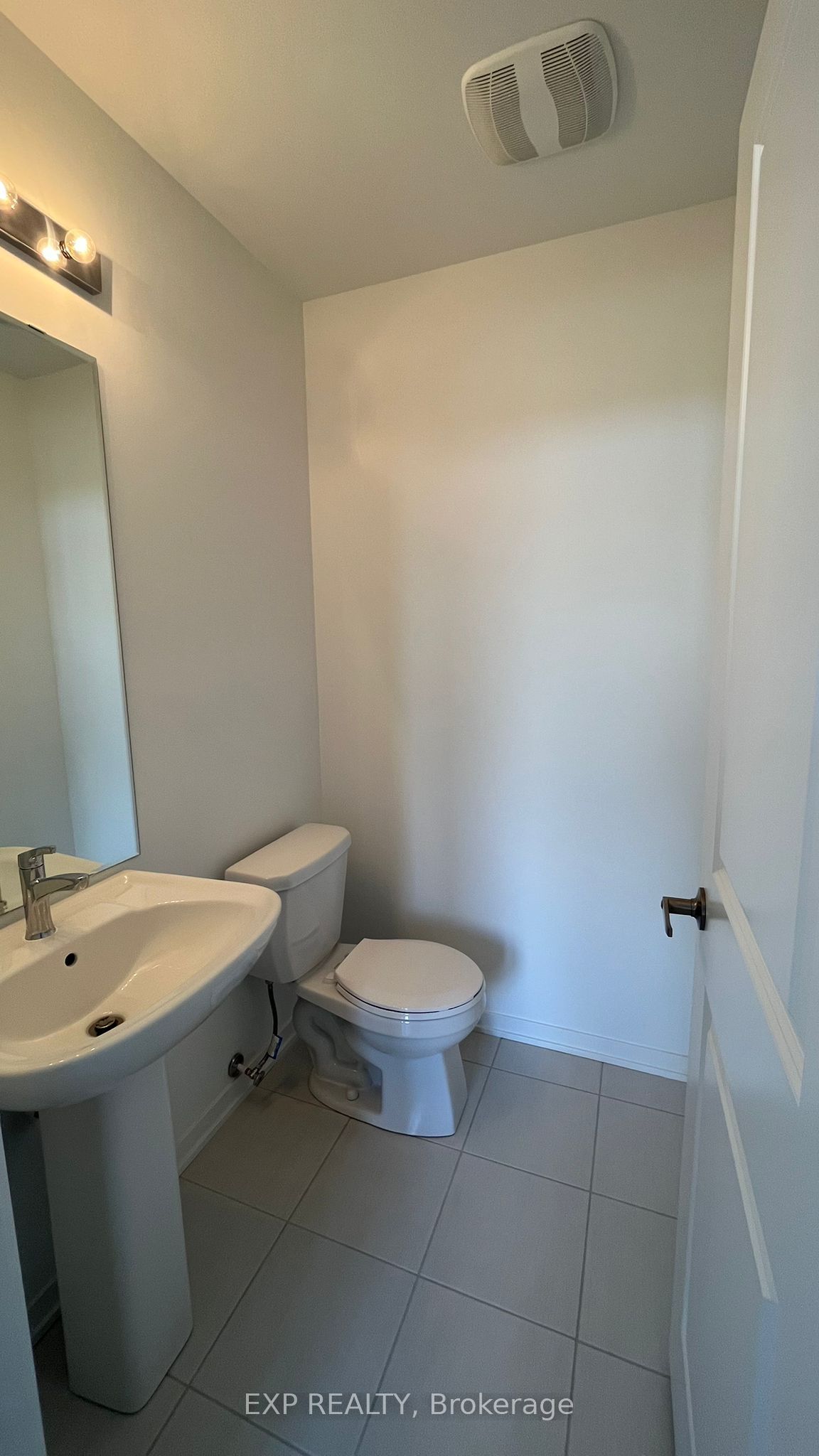 813 Conlin Avenue Property Photo 20