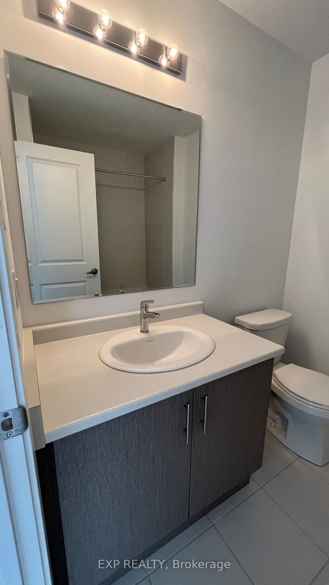 813 Conlin Avenue Property Photo 22
