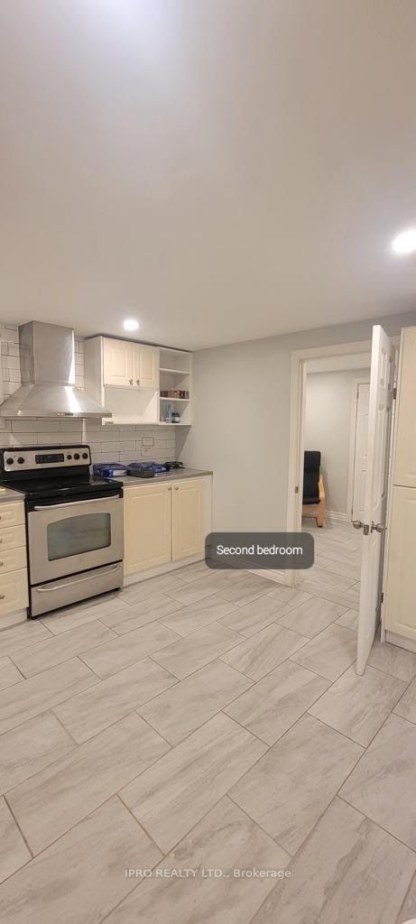 #basement - 34 Calumet Crescent Property Photo 16