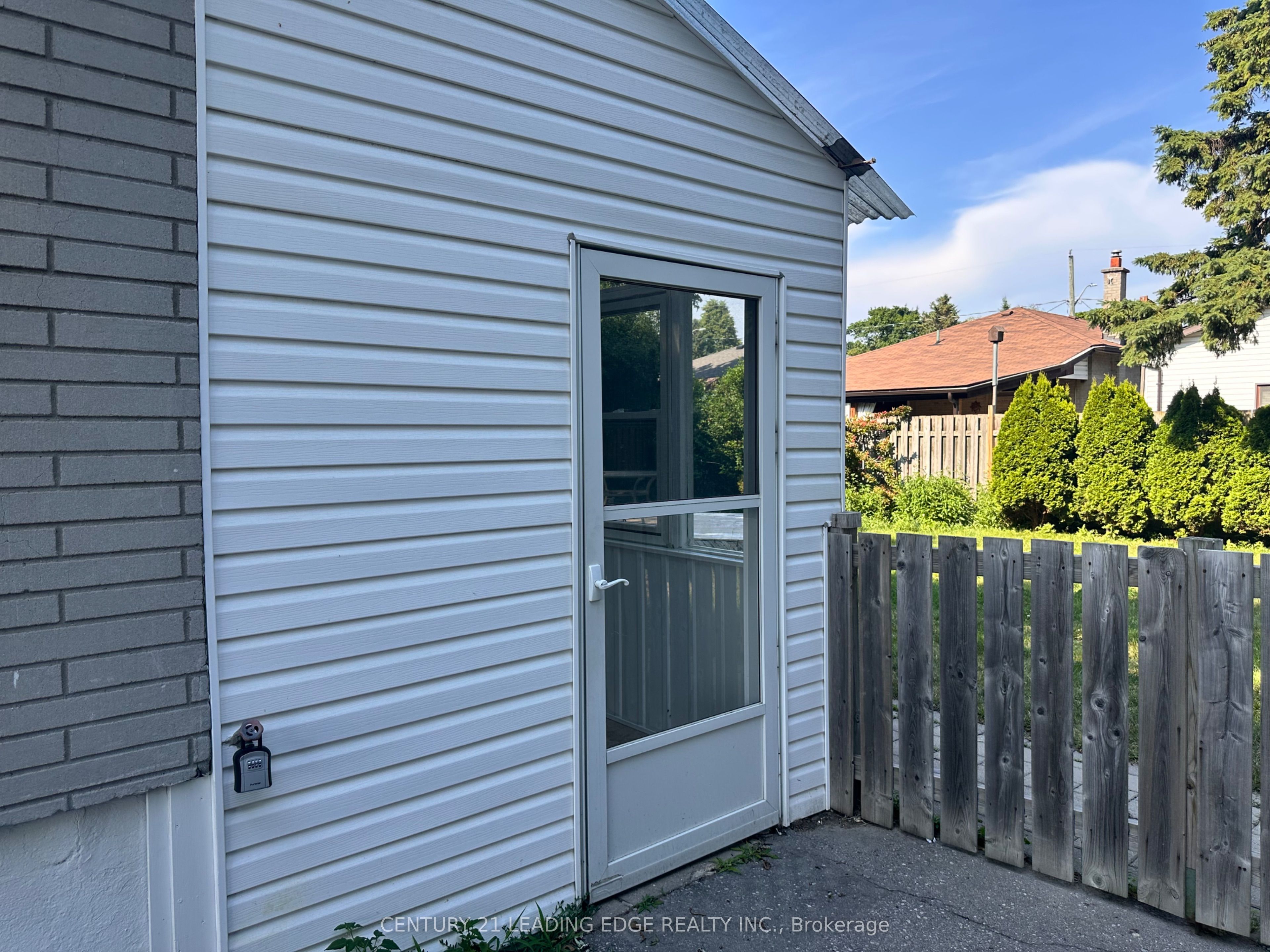 #bsmt - 925 Annes Street Property Photo 2