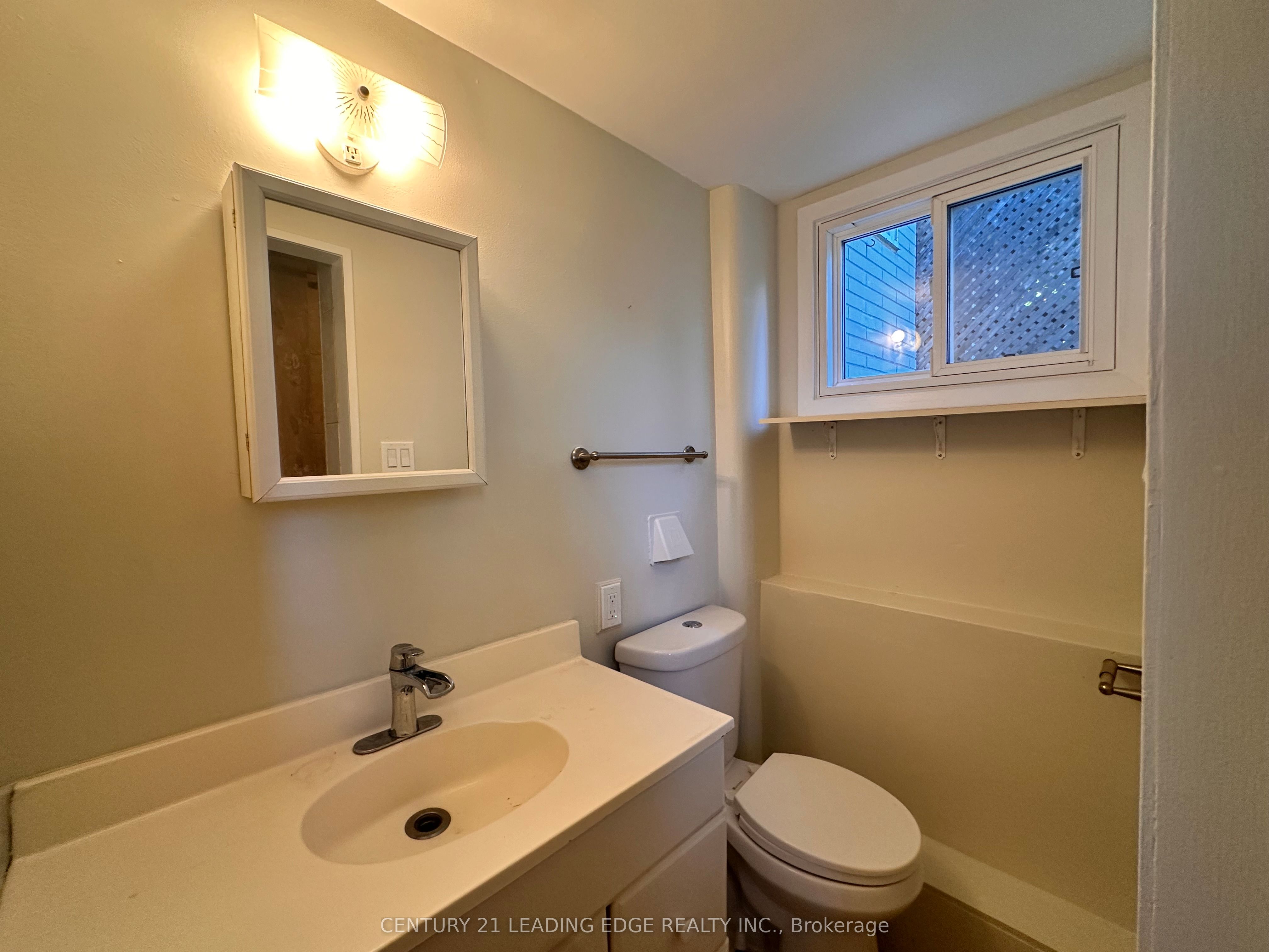 #bsmt - 925 Annes Street Property Photo 13