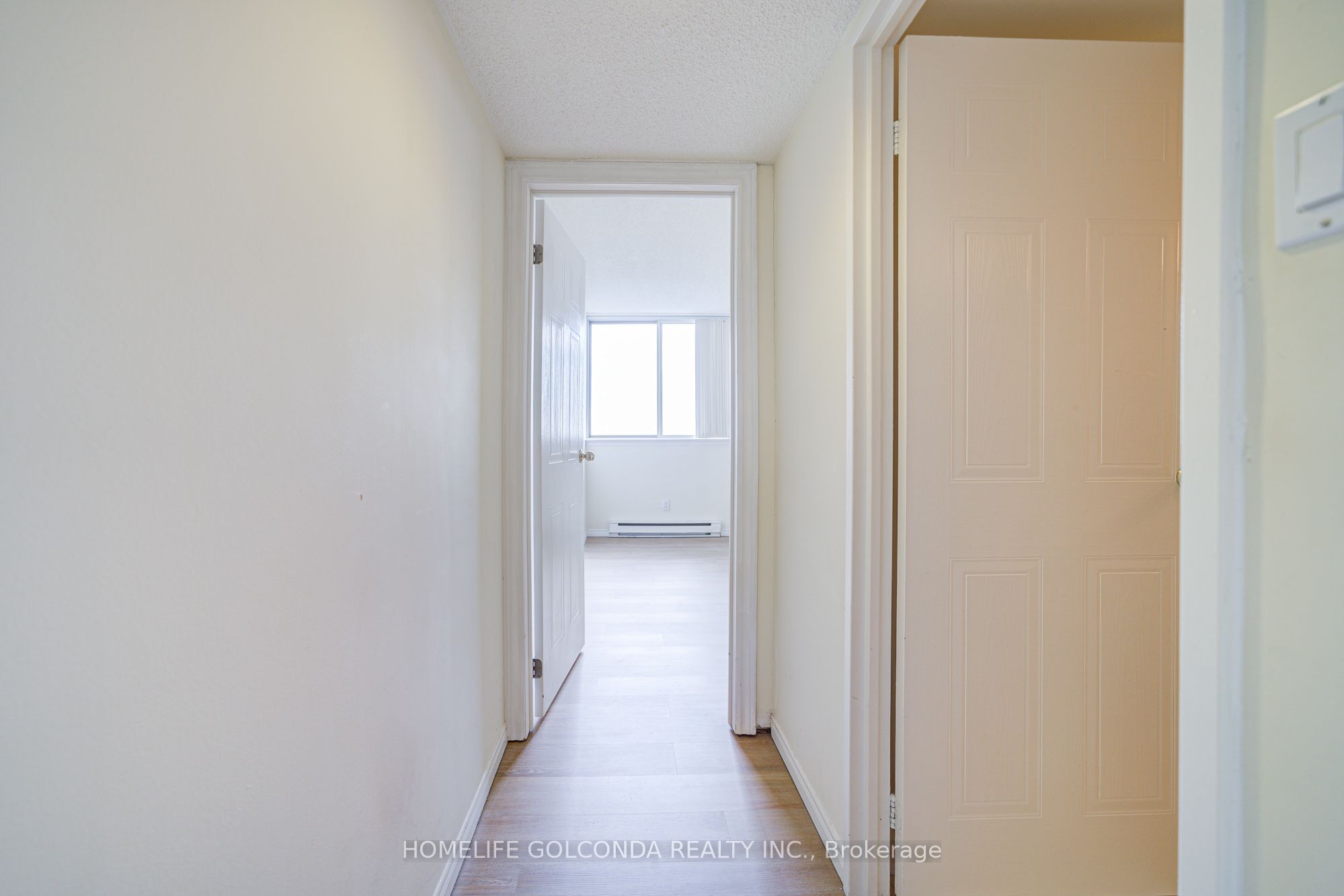 #1705 - 160 Alton Towers Circle Property Photo 24
