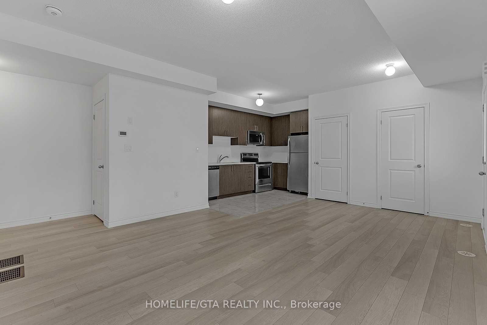 1782 Rex Heath Dr Property Photo 7