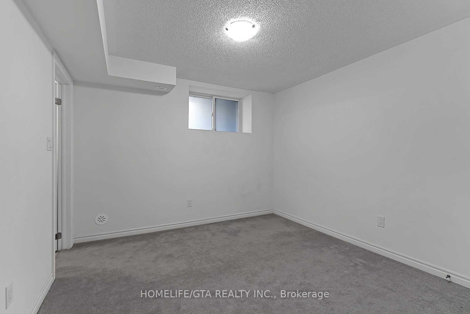 1782 Rex Heath Dr Property Photo 17