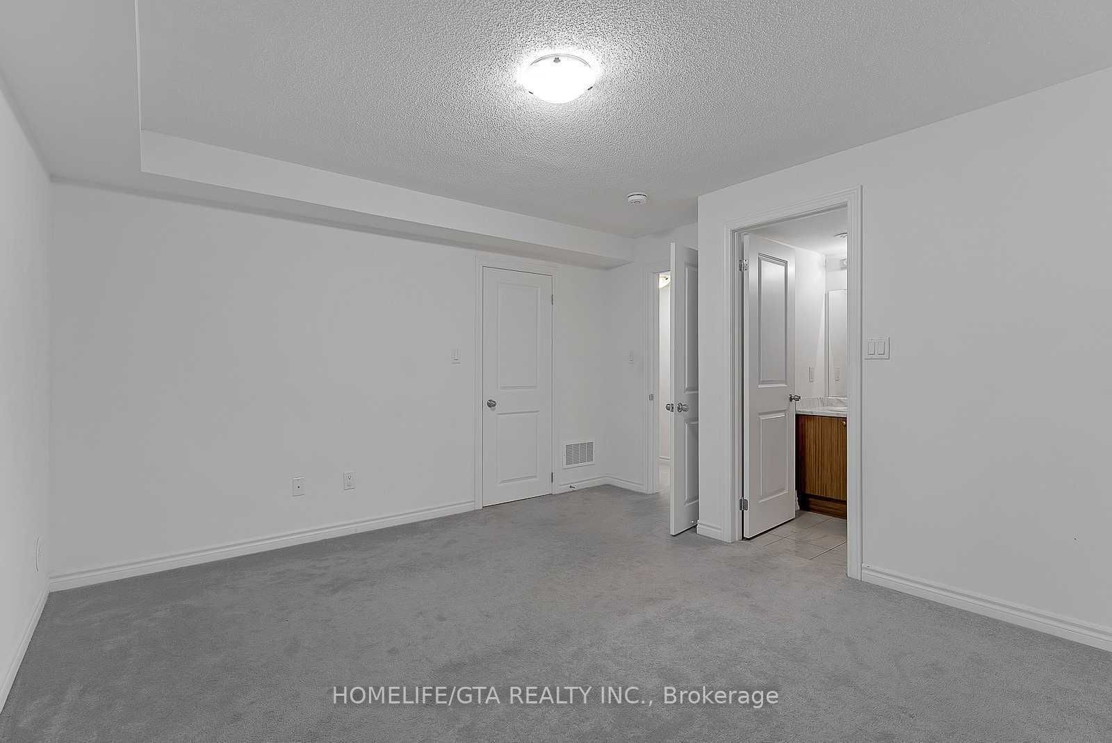 1782 Rex Heath Dr Property Photo 19
