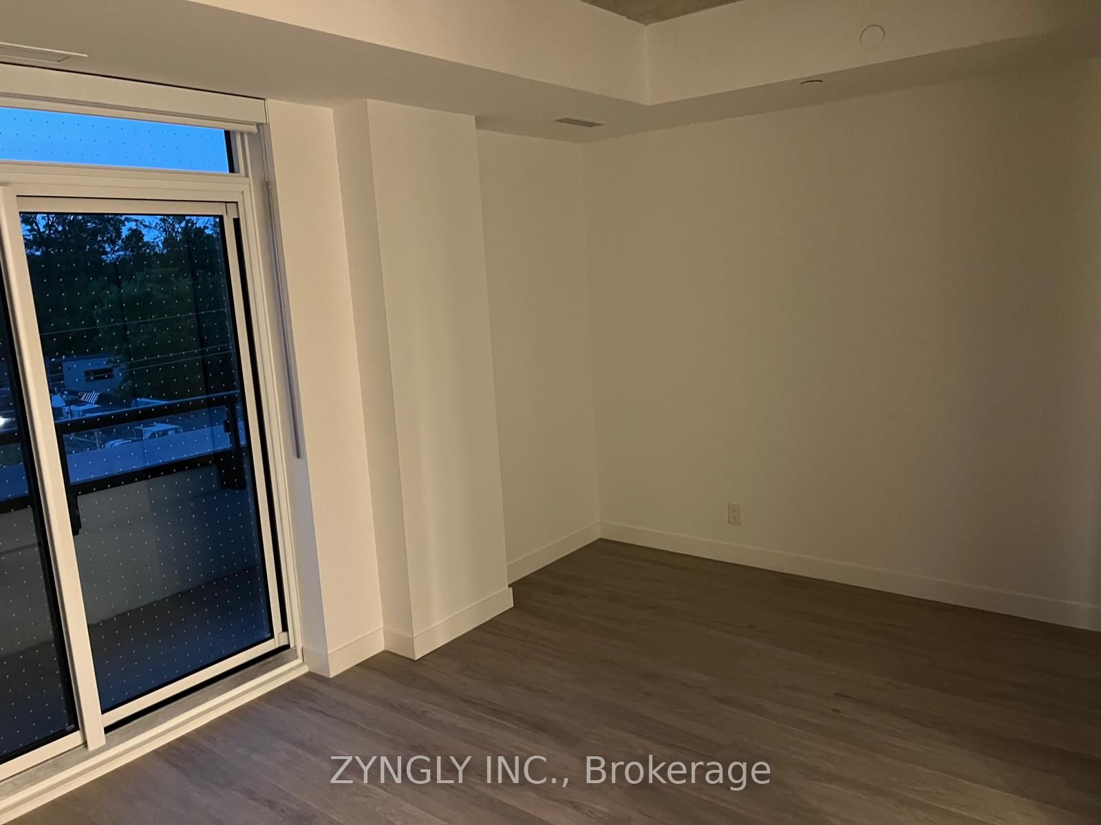 #433 - 1050 Eastern Avenue Property Photo 5