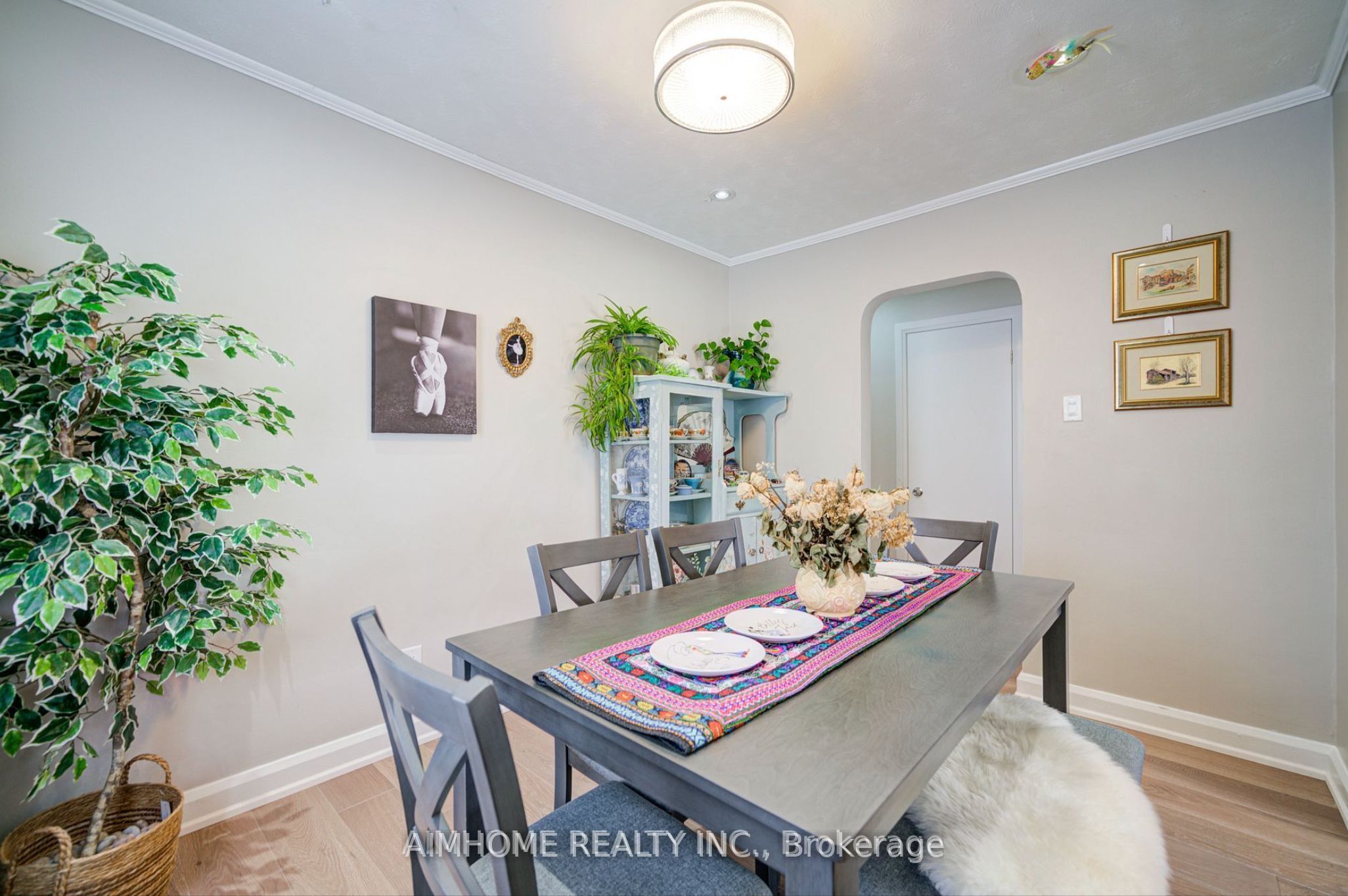 221 St Lawrence Street Property Photo 11