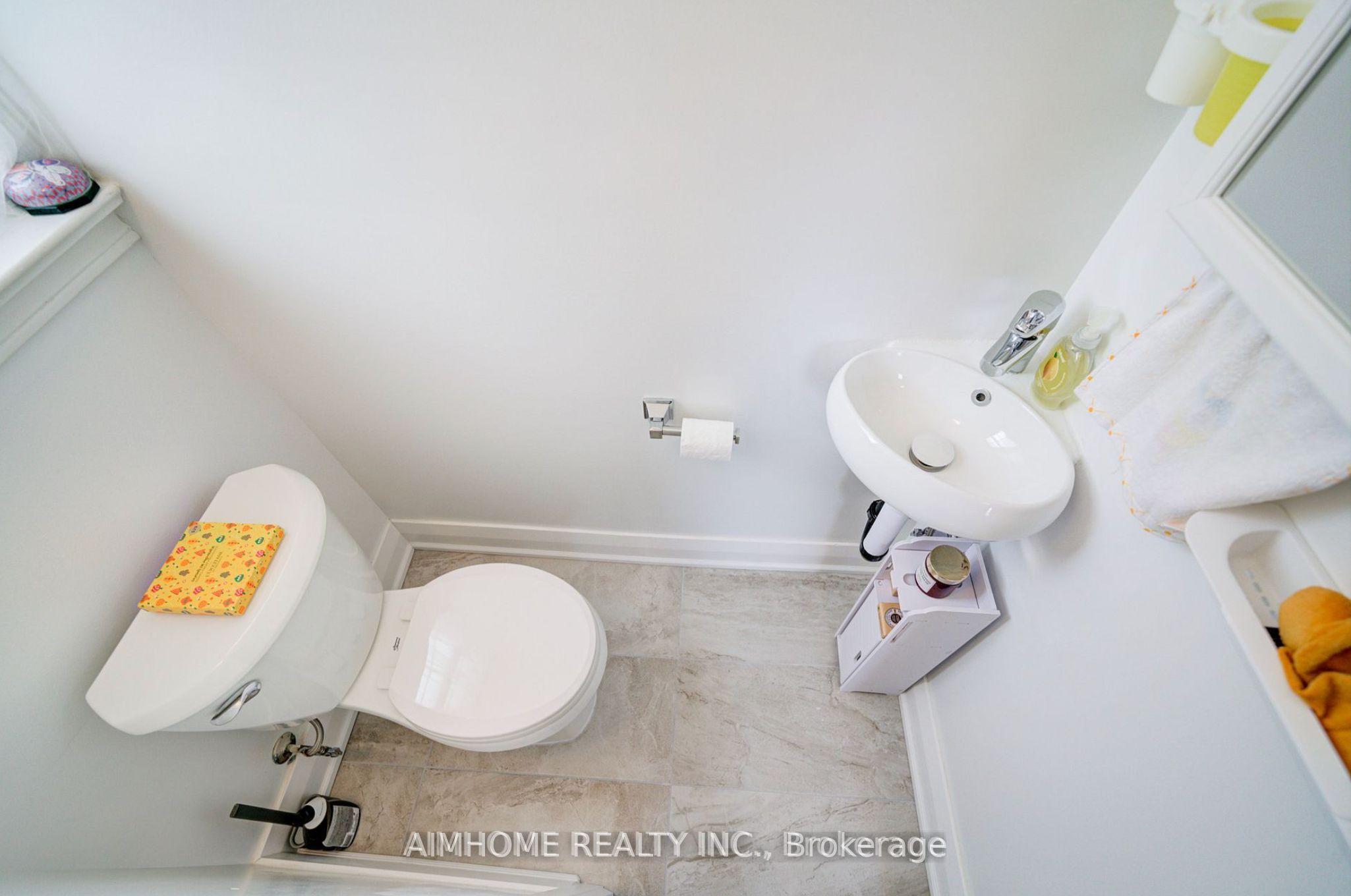221 St Lawrence Street Property Photo 25