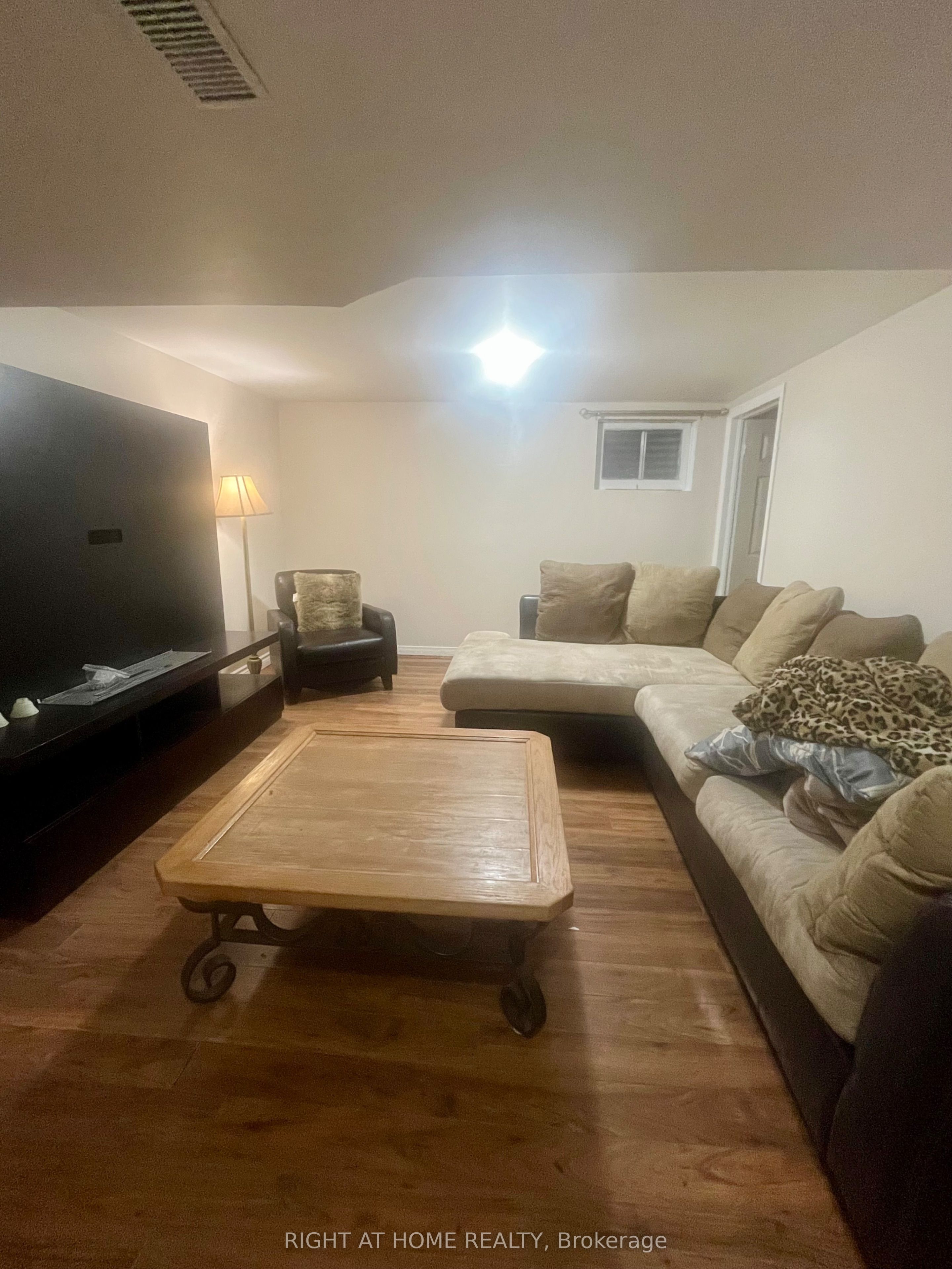 #basement Apt - 167 Merkley Square Property Photo 4