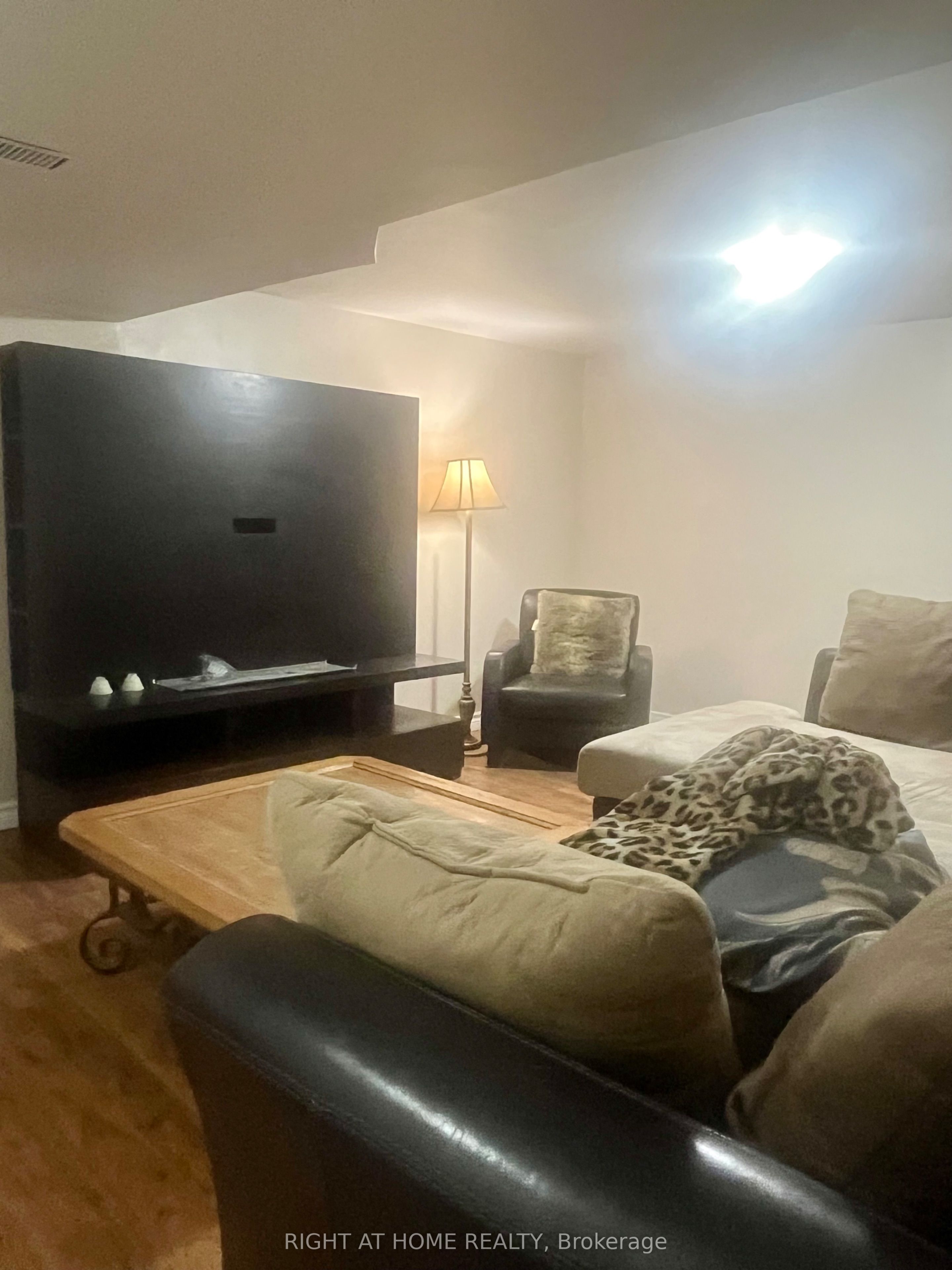 #basement Apt - 167 Merkley Square Property Photo 5