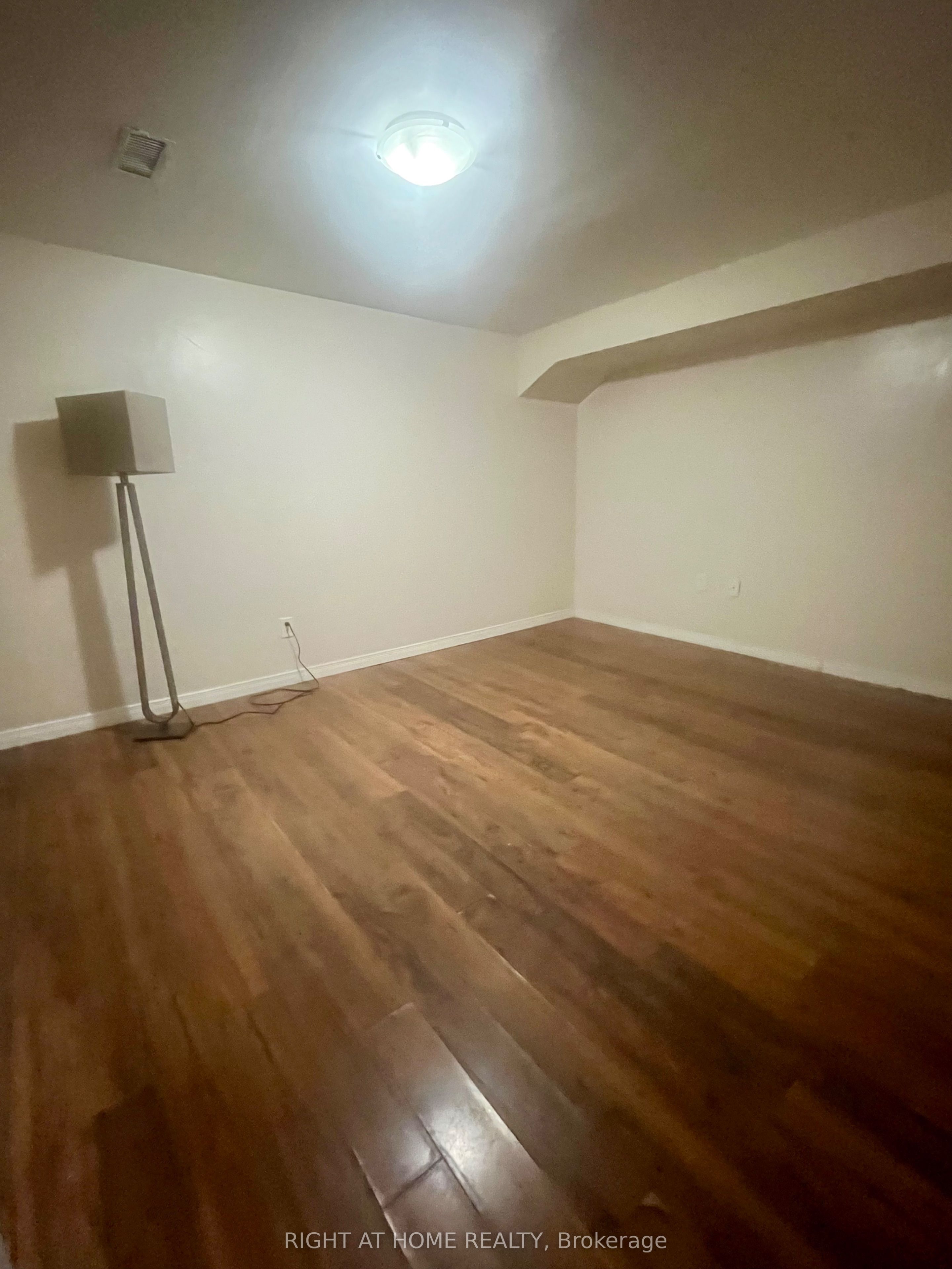 #basement Apt - 167 Merkley Square Property Photo 8