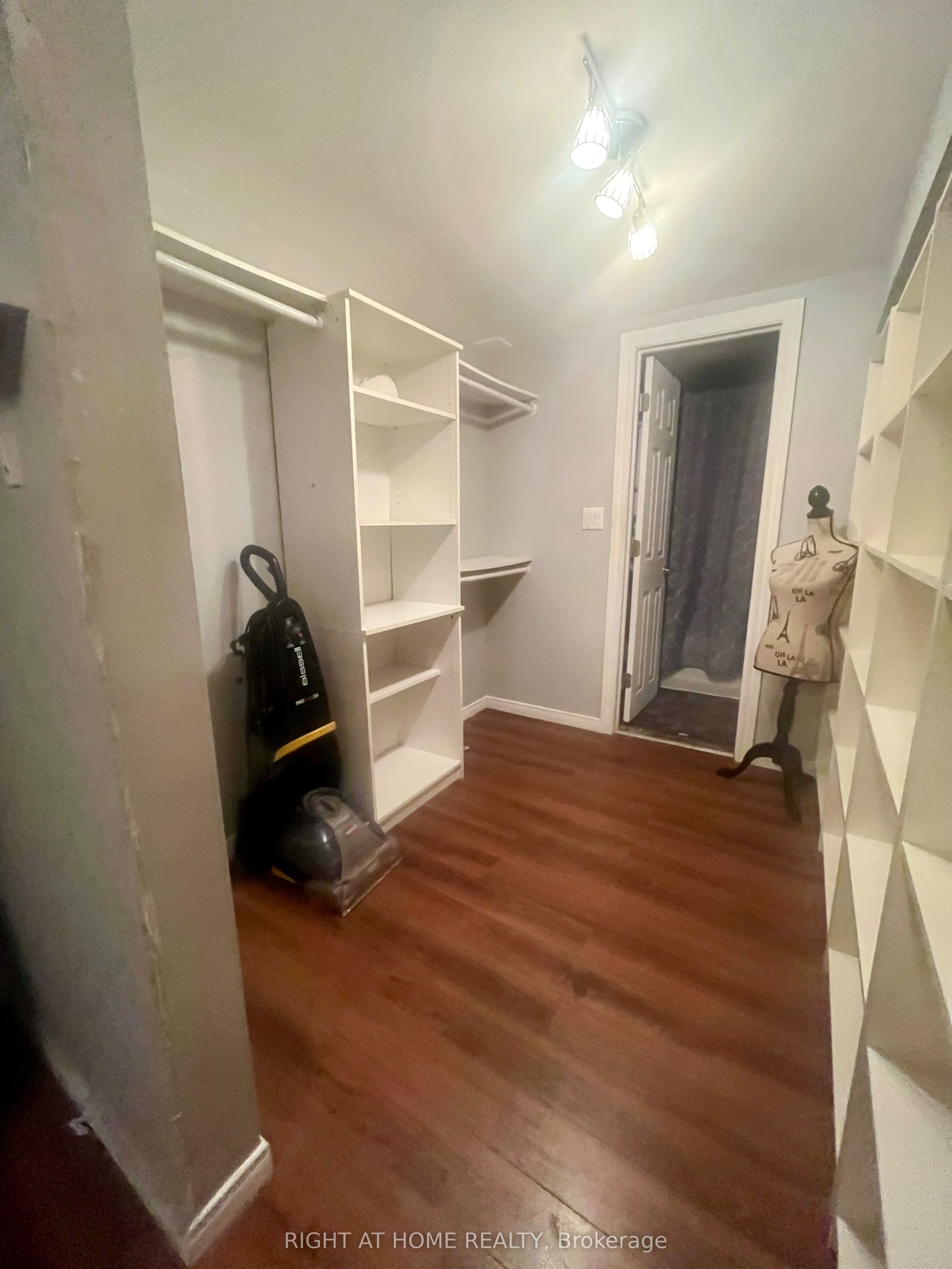 #basement Apt - 167 Merkley Square Property Photo 18