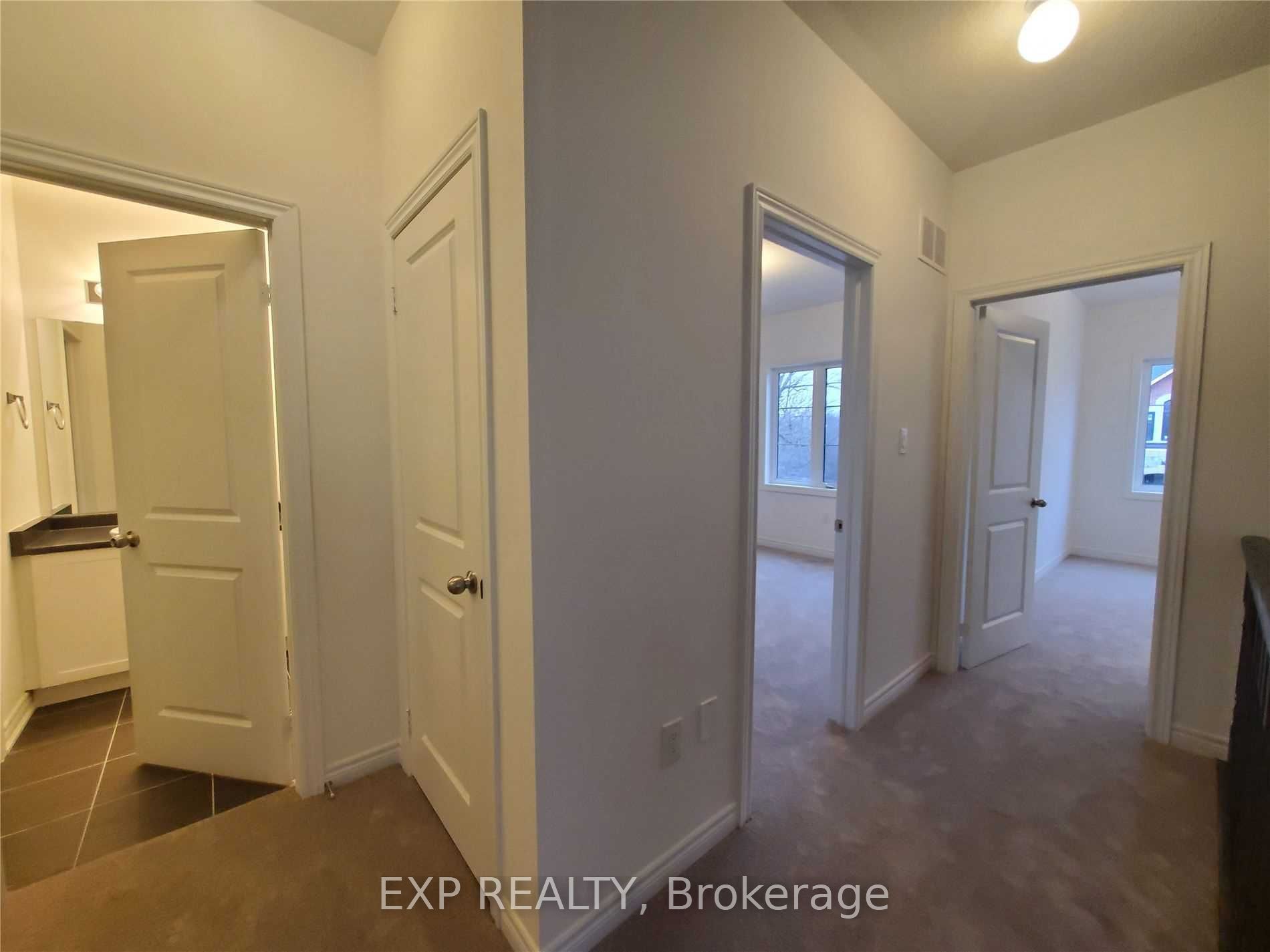42 Thelma Dr Property Photo 16